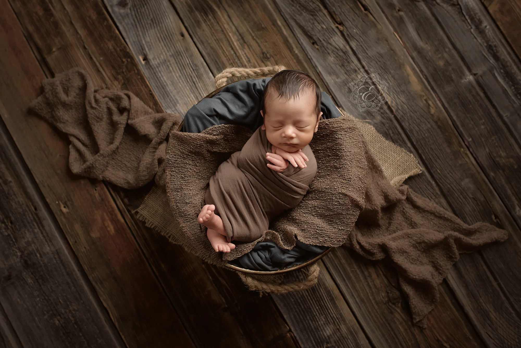 Westyn's Custom Newborn Photo Session - Spruce Grove