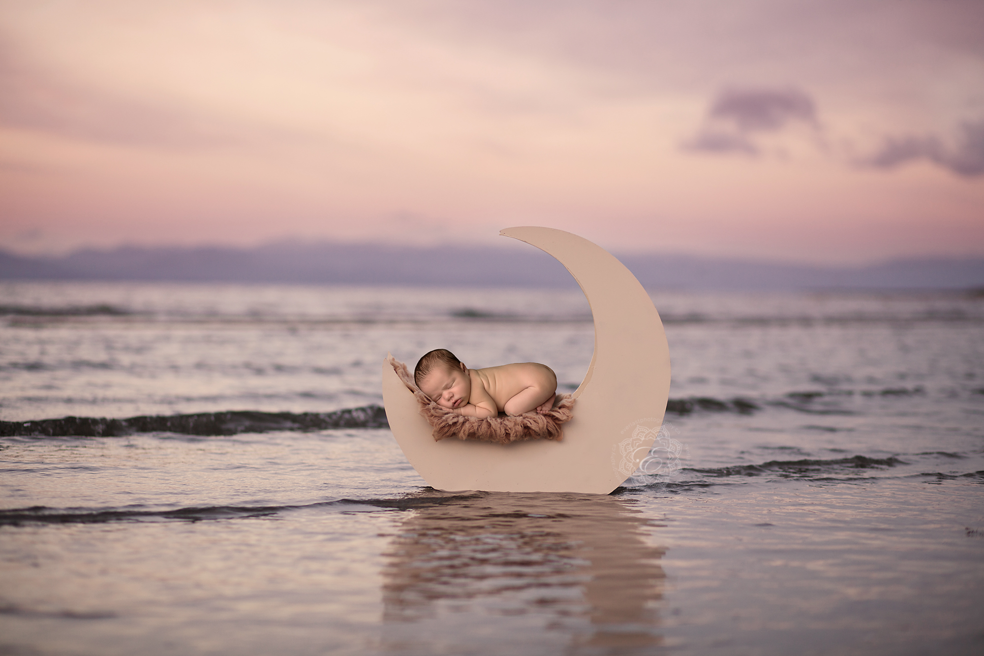 Scarlett's Custom Newborn Portraits Video