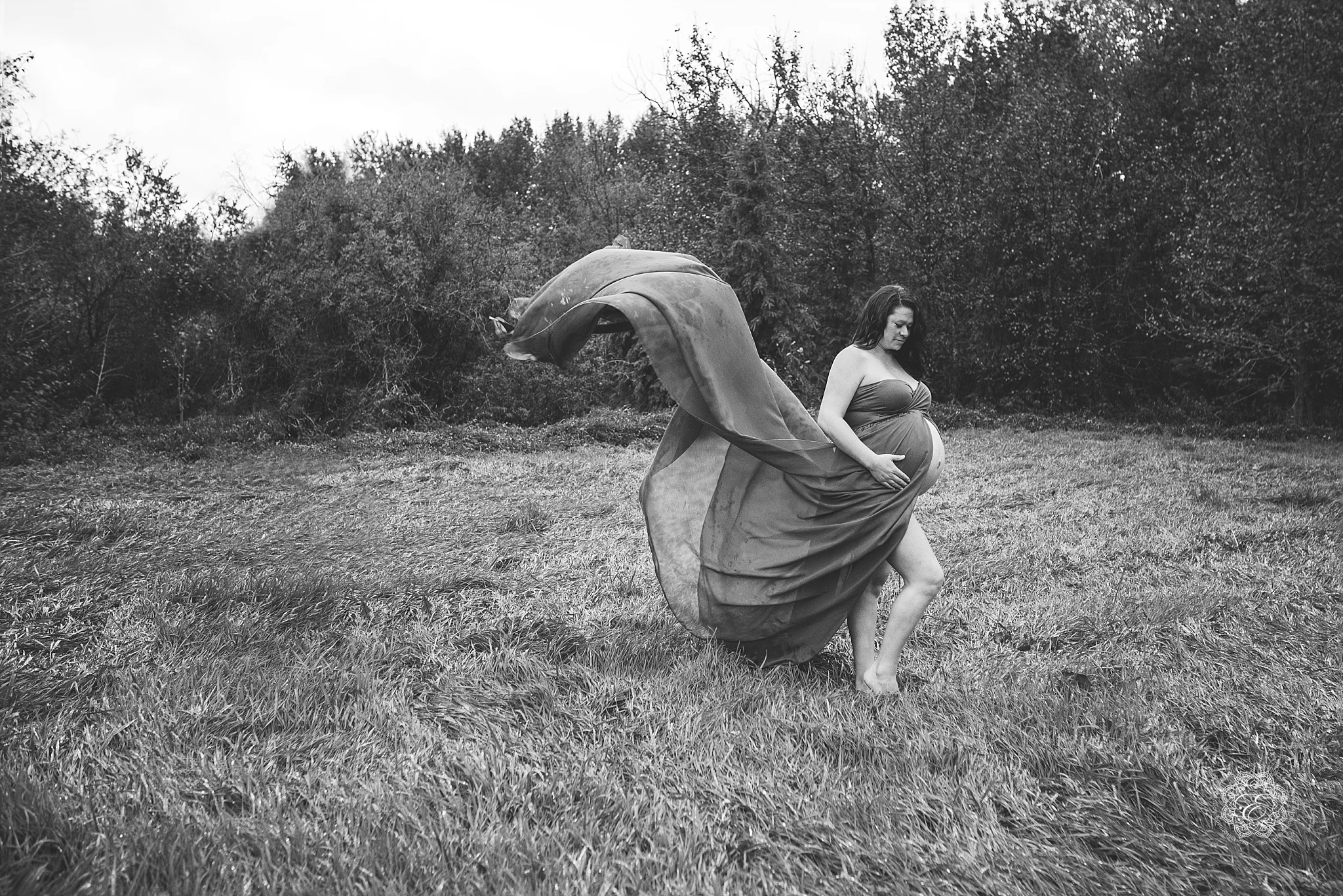 yeg-maternity-portraits-outdoor.jpg