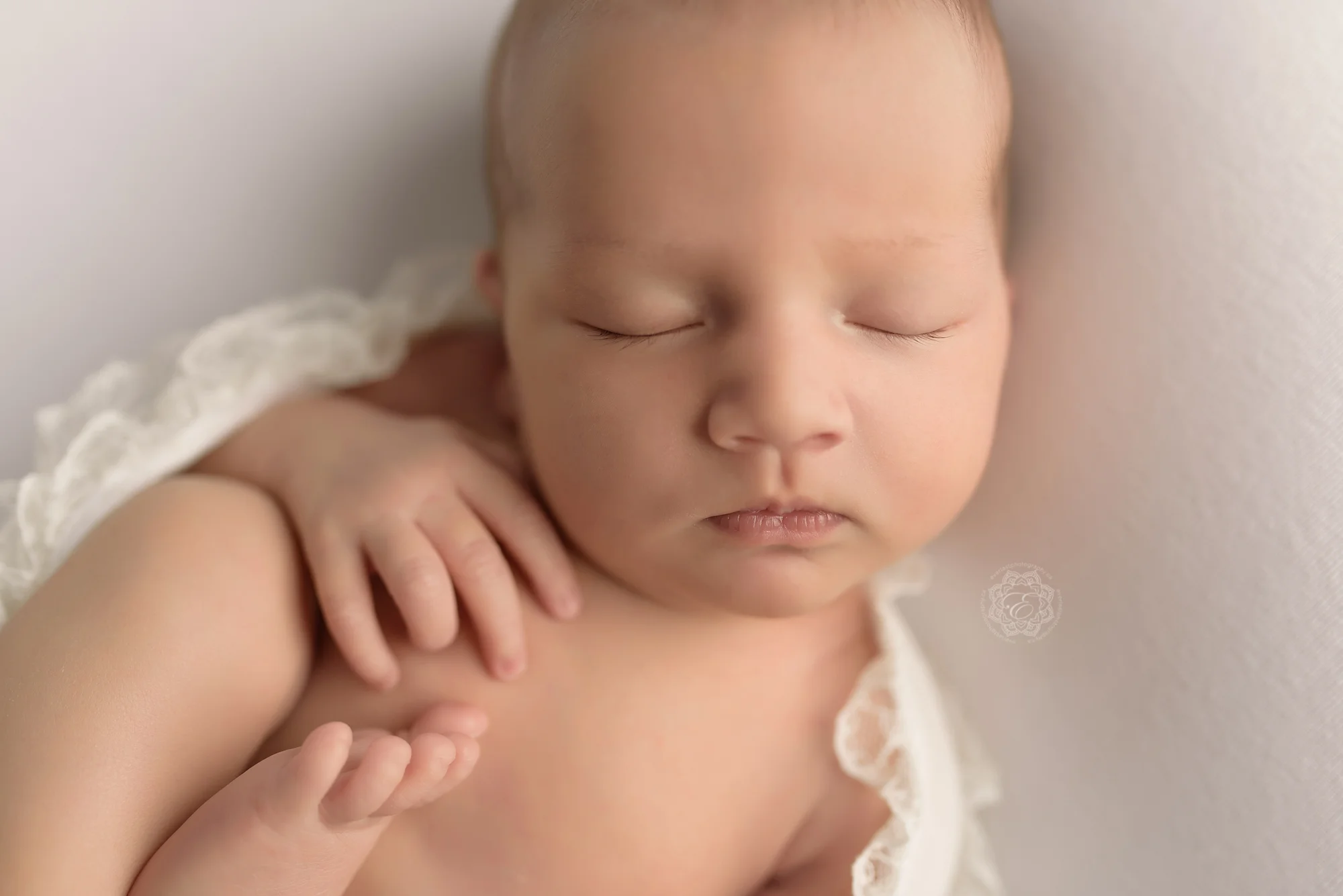 Newborn-baby-photography-edmonton.jpg