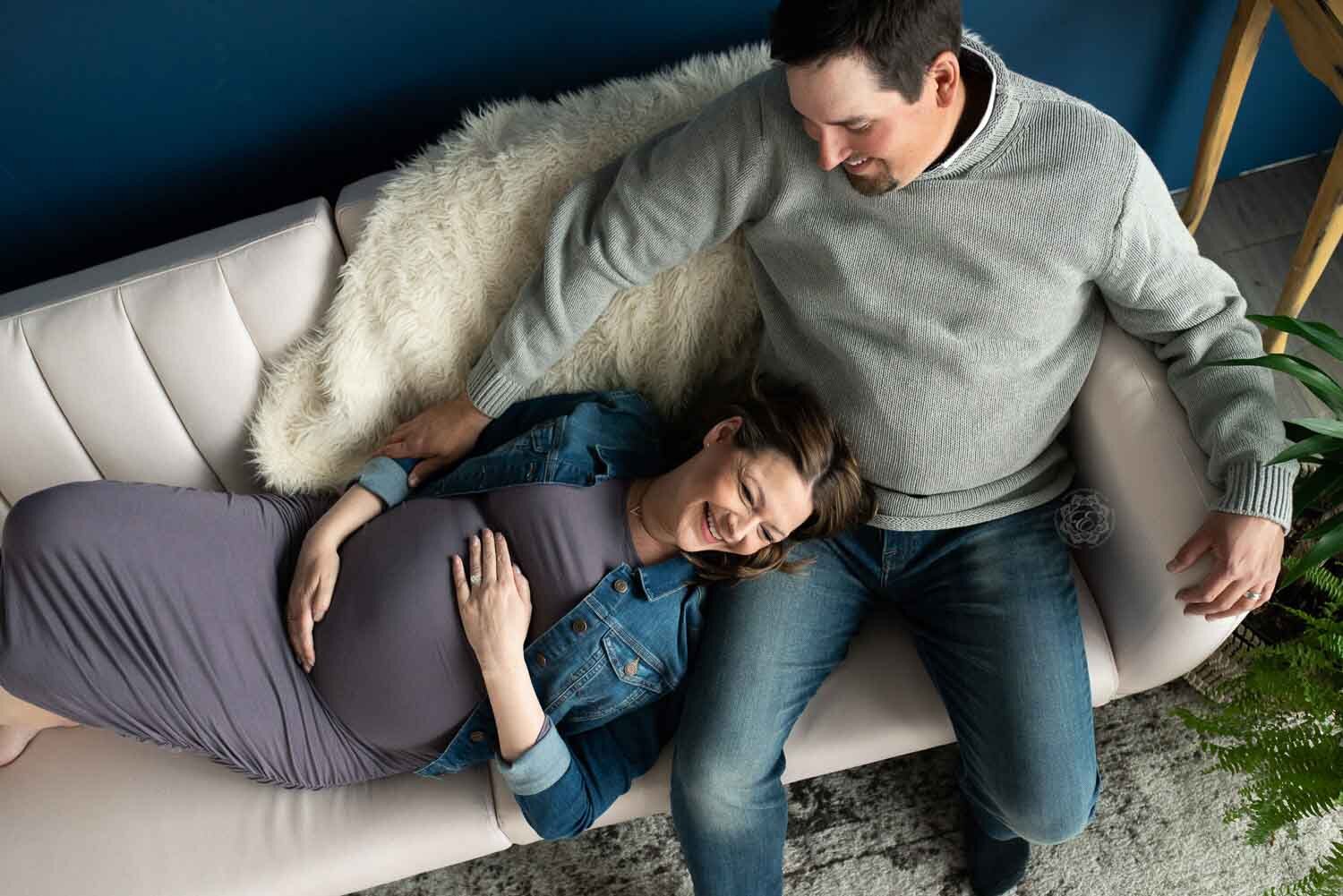 Couples-Maternity-Photographer-Edmonton.jpg