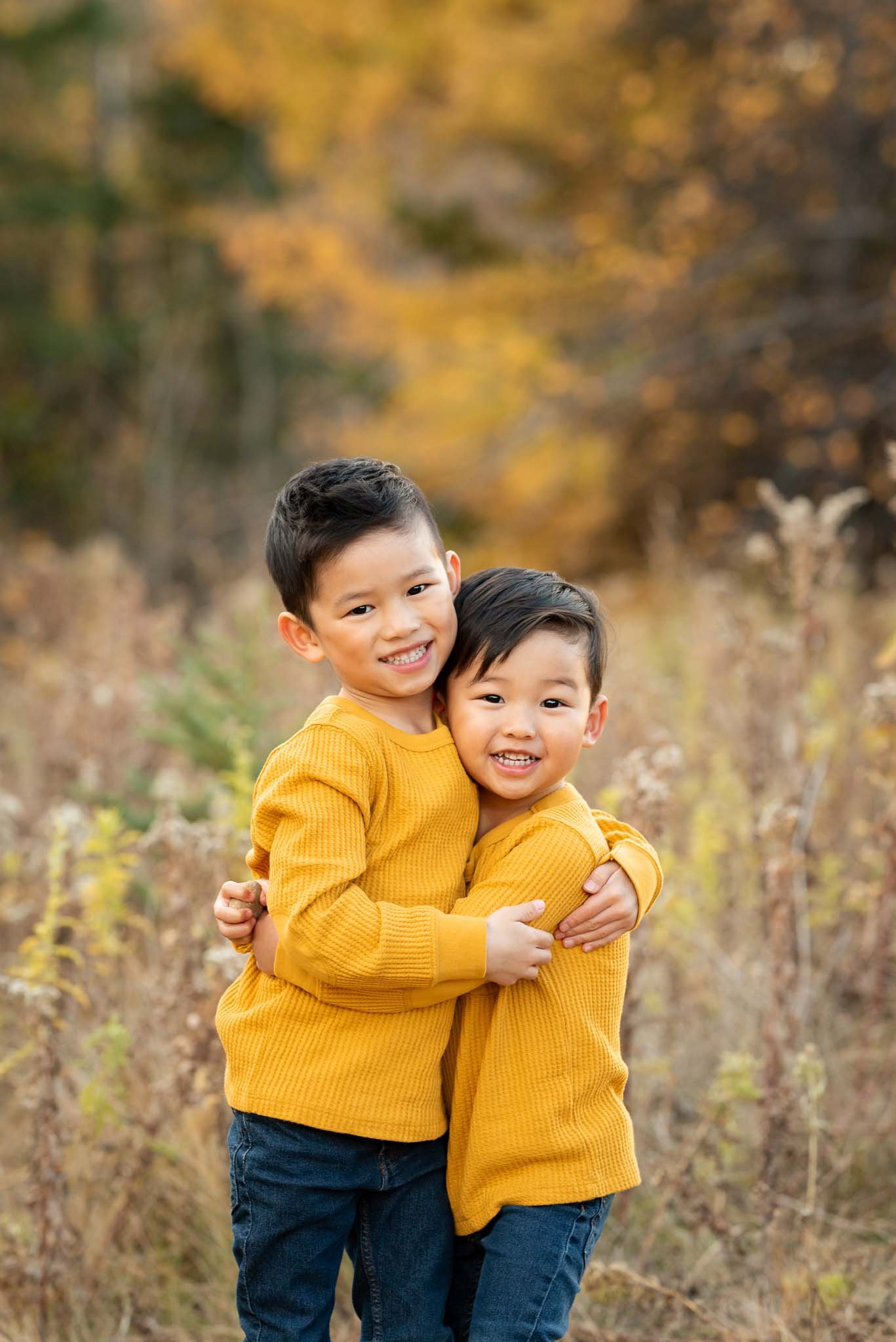 Edmonton-Fall-Family-Photographer.jpg