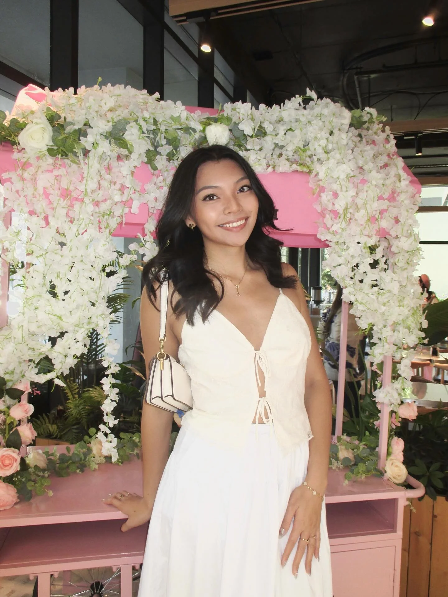 ⋆⊹₊⟡⋆UPenn aKDPhi’s Annual Coffeehouse is on Friday, October 24th from 7-9pm at ARCH 208! ˚˖𓍢🌷✧˚˚.🎀༘⋆
Join Cherilynn Chow and the rest of our sisters for a night of unforgettable stages from 9 performing arts groups 🎤, catered food from Mo