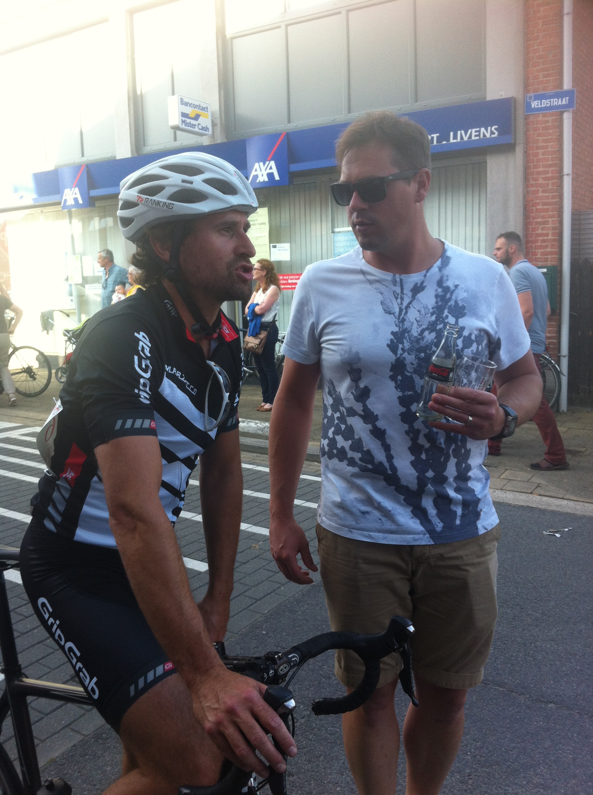 Koen & Stijn Verhulst after the finish. Maybe a Duvel or a Vedett ?
