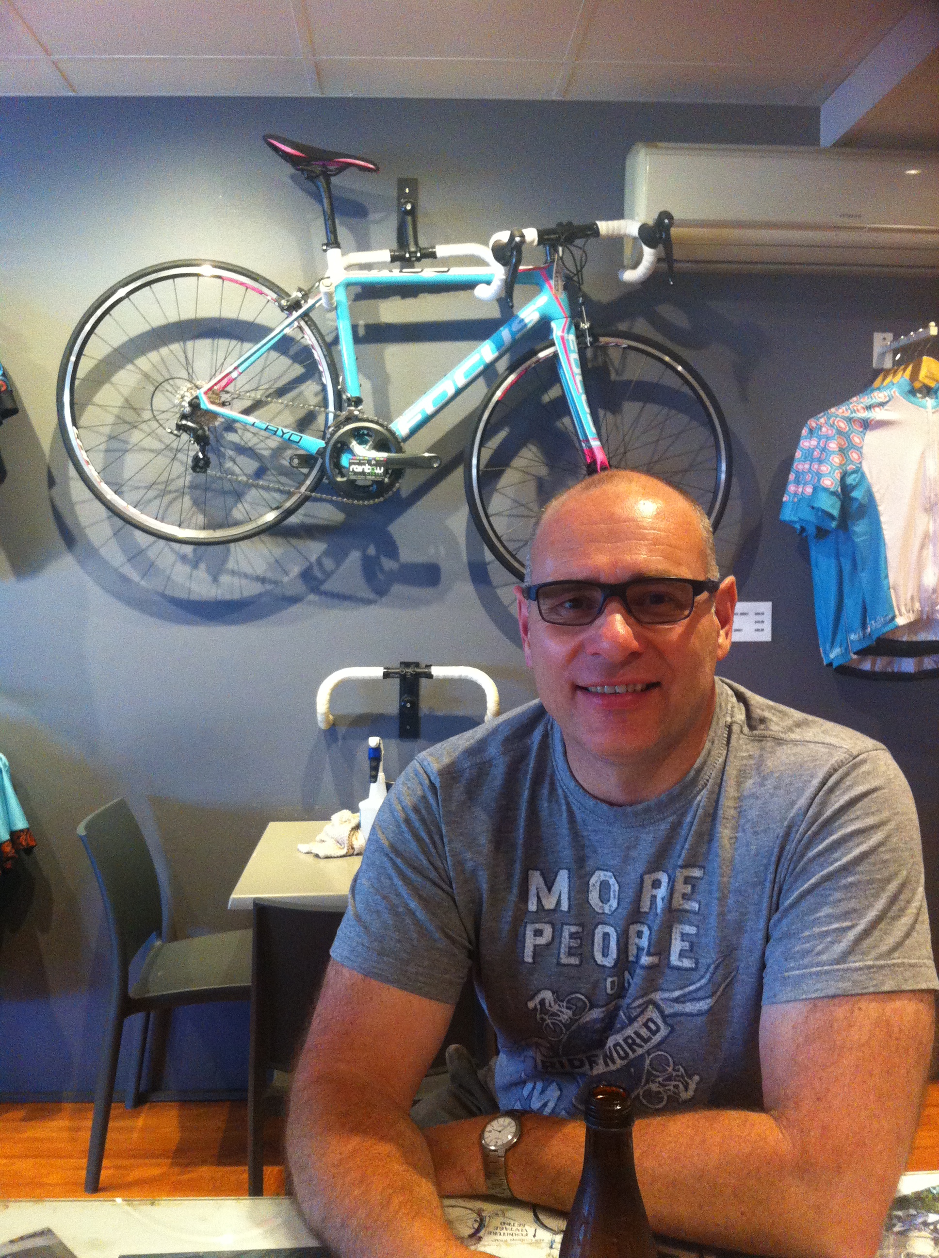 Alex Simmons (BiciSport Coach) now resides in Bellingen and hosts Aerocoach testing at DGV on 14 December. Alex was recently spotted in the Split Expresso Café in Sawtell. Plans are afoot to host a BiciSport training camp based from Bellingen. The new Pacific Freeway has opened up endless traffic free cycling opportunities on the old Pacific Highway. 