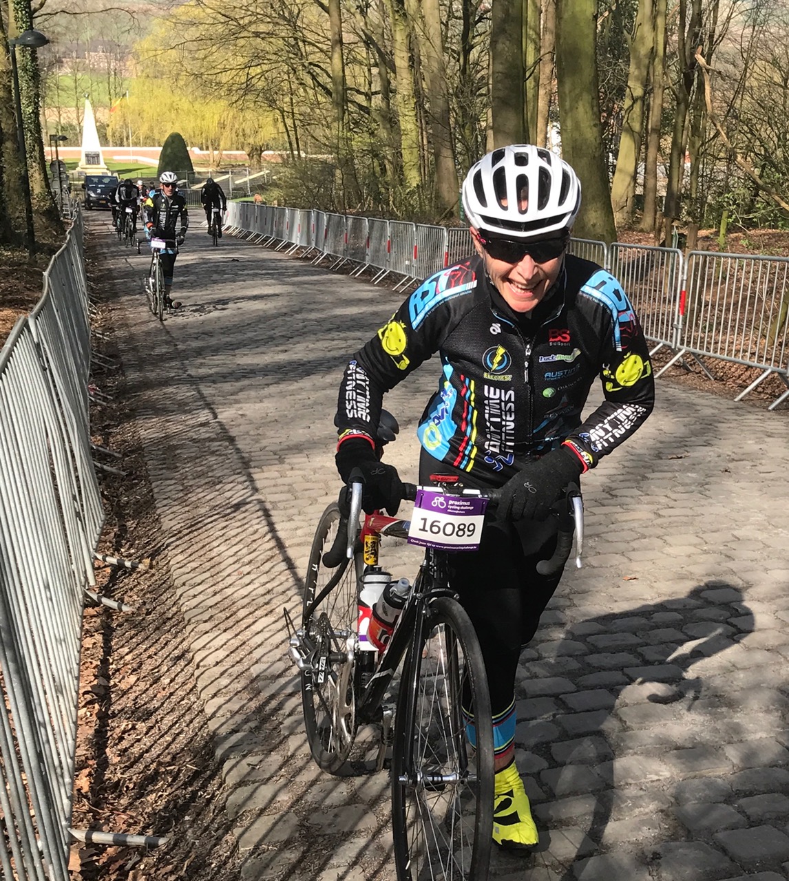 Ghent Wevelgem Cyclosportive 17 - After 100k across Flanders Fields the immediate challenge becomes the 28% gradient to the top of the cobbled Kemmelberg. Sue & Graham joined the overwhelming majority and walked to the top. The World War 1 monument at the base of the climb is dedicated to the fallen French soldiers. 