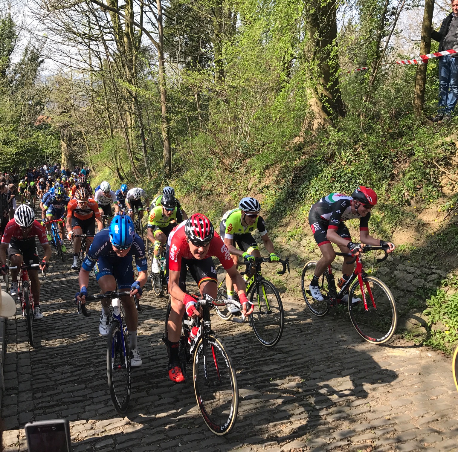 3 Days of De Panne 17 - Peloton climbs the Mur of Geraadsbergen long after Phil Gilbert had passed