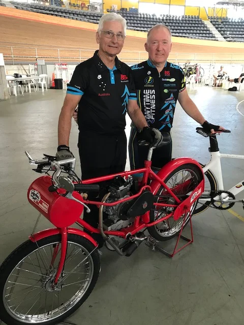 J ohn Crouchley (left) with Graham Cockerton (BiciSport) recently at the DGV with the rebuilt four stroke derny that comfortably reaches 65kph 