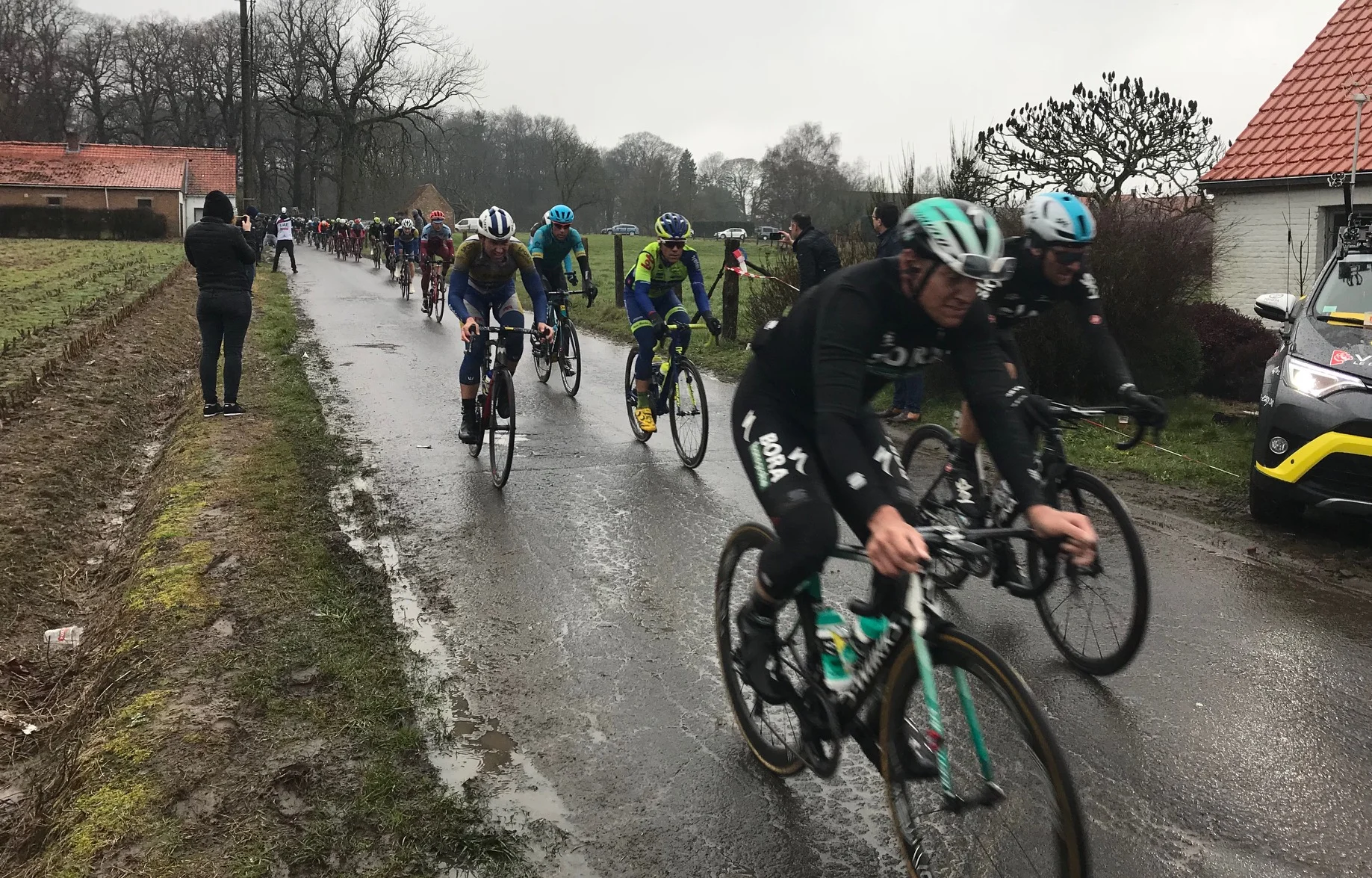 BiciSport in Flanders @ 28 Mar - Dwars Door Vlaanderen across the top of the Knotkerberg climb some 50 kilometres after Kluisberg and fair to say the conditions had edged down from 'slippery & cold' to more like 'thoroughly miserable & bleak'. Everybody was in the hurt box. 