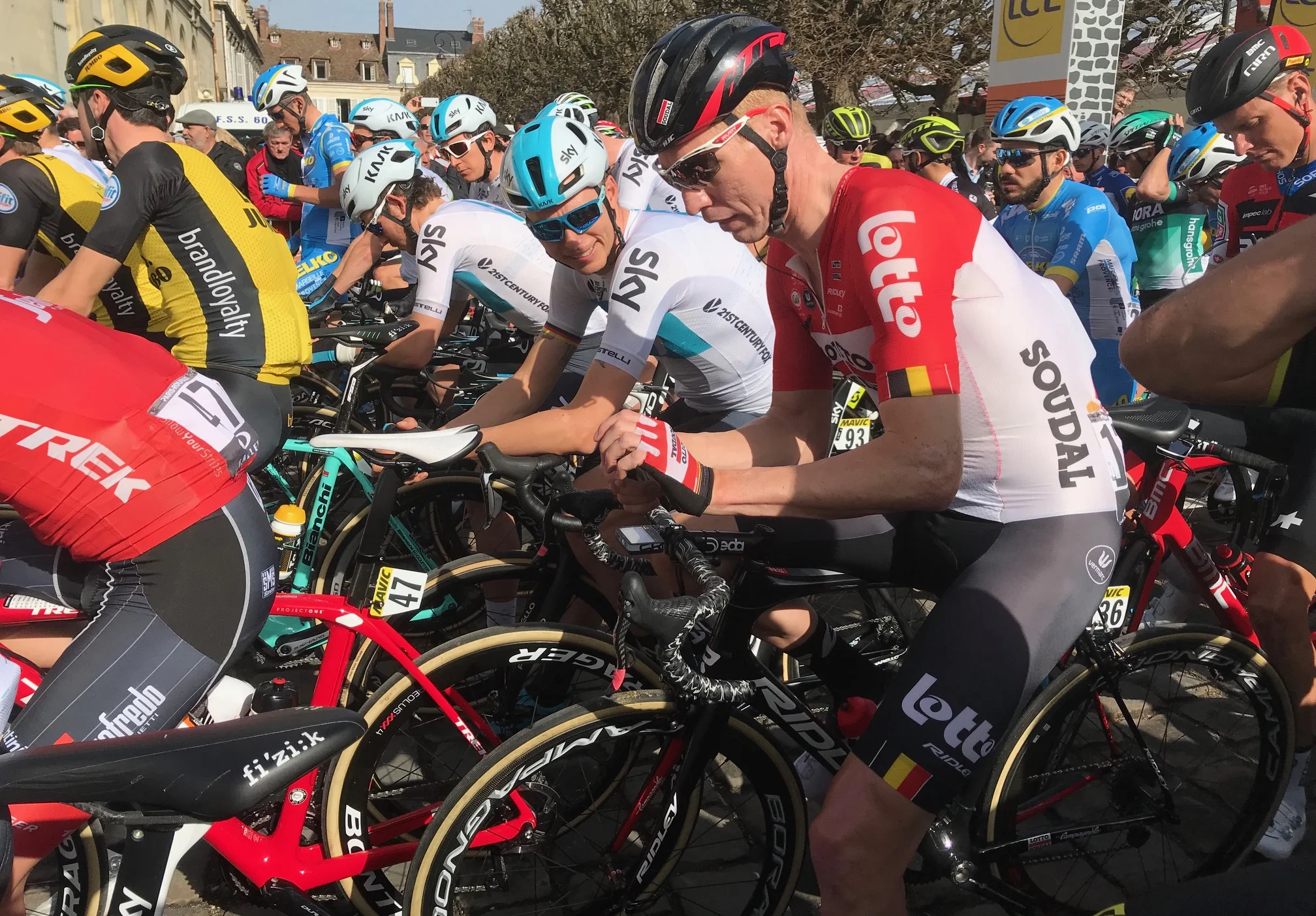 BiciSport in Flanders 18 @ Apr - on the Paris Roubaix start line at Compiegne. Photo MO'R