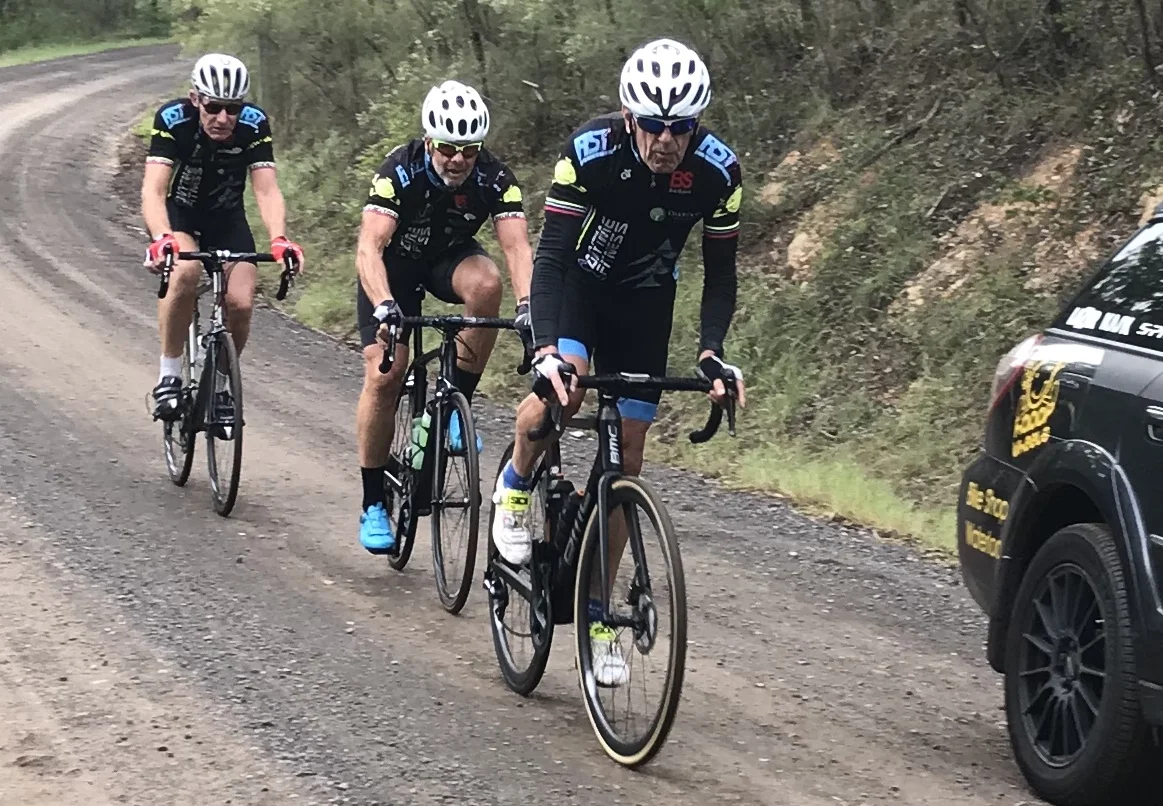 BiciSport Wisemans Loop @ 24 Feb - after some 30k into the Loop past St Albans it was the start of the 9k of firmly packed gravel. Ian Grainger leads Marty Wright and Raoul Westbrook
