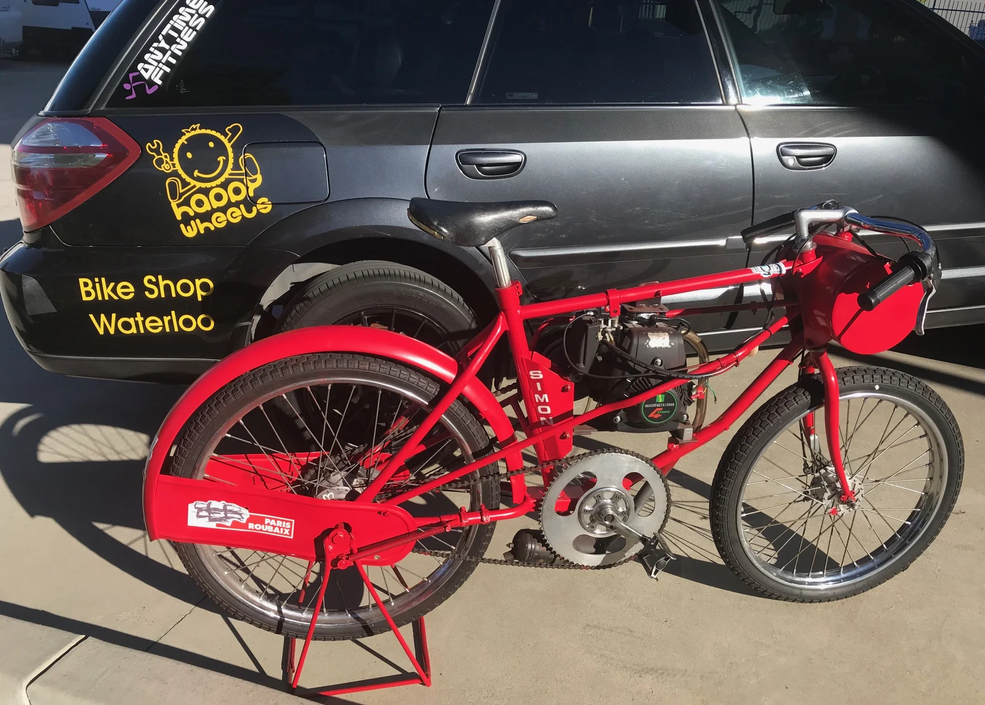 BiciSport Derny @ 22 July - designed & built by Belgian derny manufacturer Arie Simon (the Simon decal is behind the engine) and the 4 stroke engine gives an excellent top speed of 70kph.