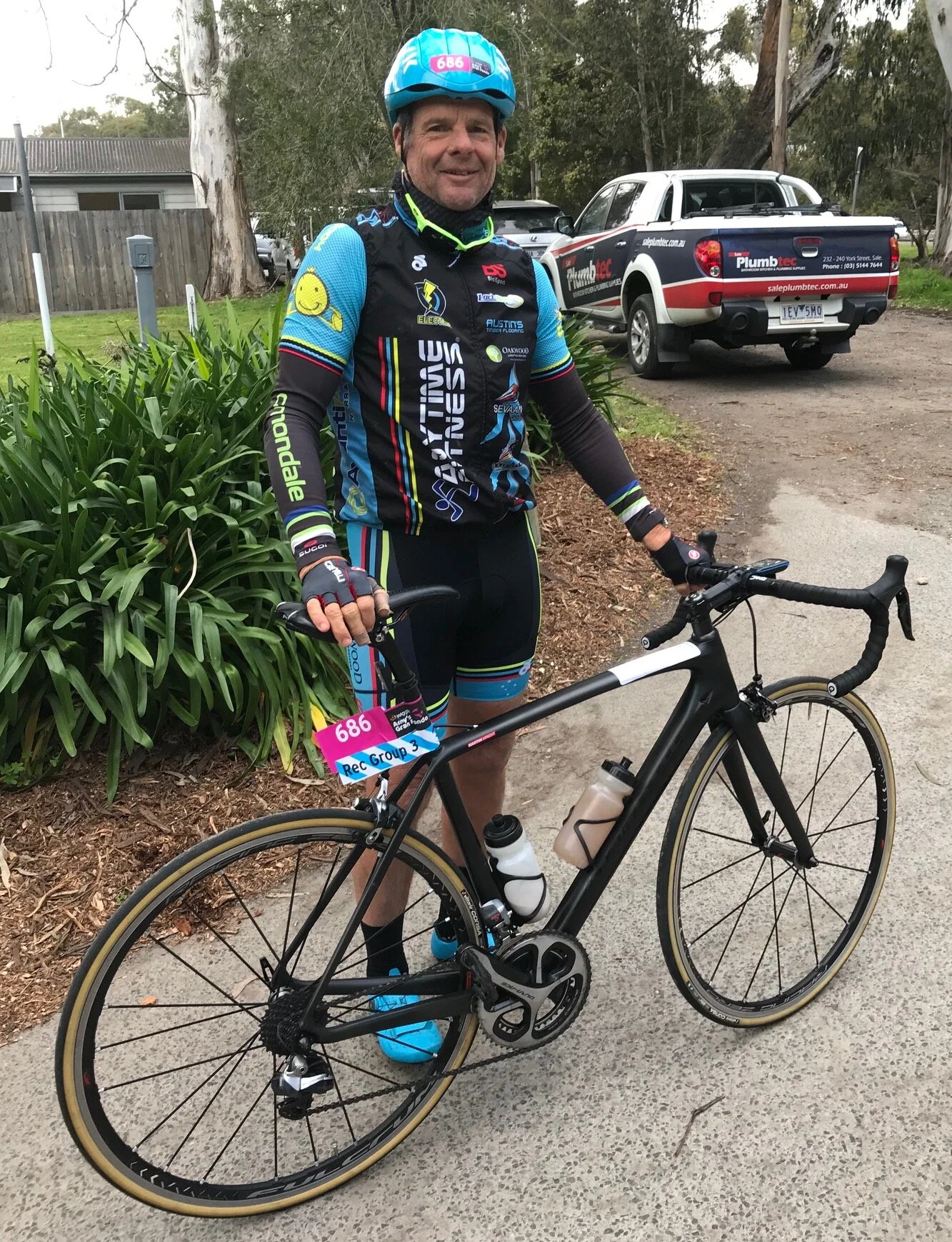 Amy Gillett Gran Fondo @ Lorne @ 15 Sept - Marty Wright before the start in Lorne