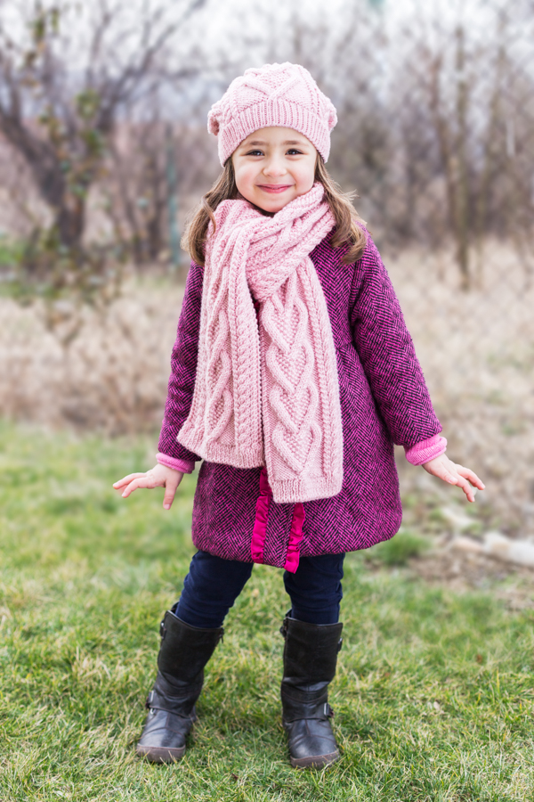 4_Hearts_Scarf_Valknitting.jpg