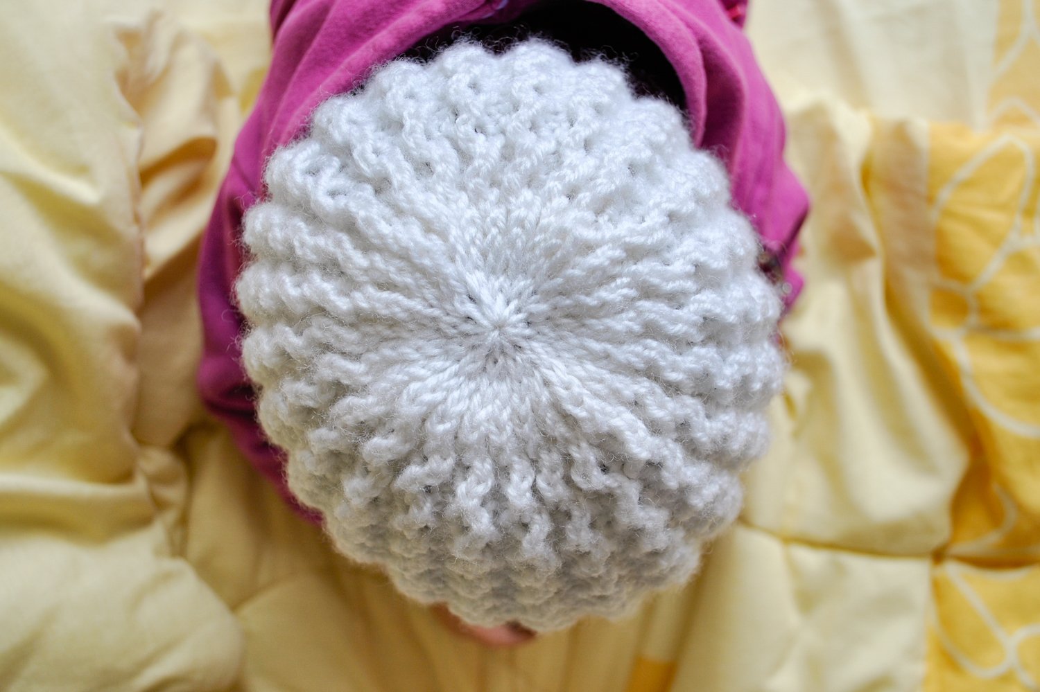 02_Adriana_Hat_ValKnittingDesign.jpg