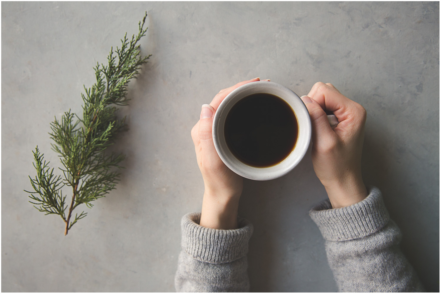 Bragg_Kate_Winter_Coffee_Juniper_Simple.jpg