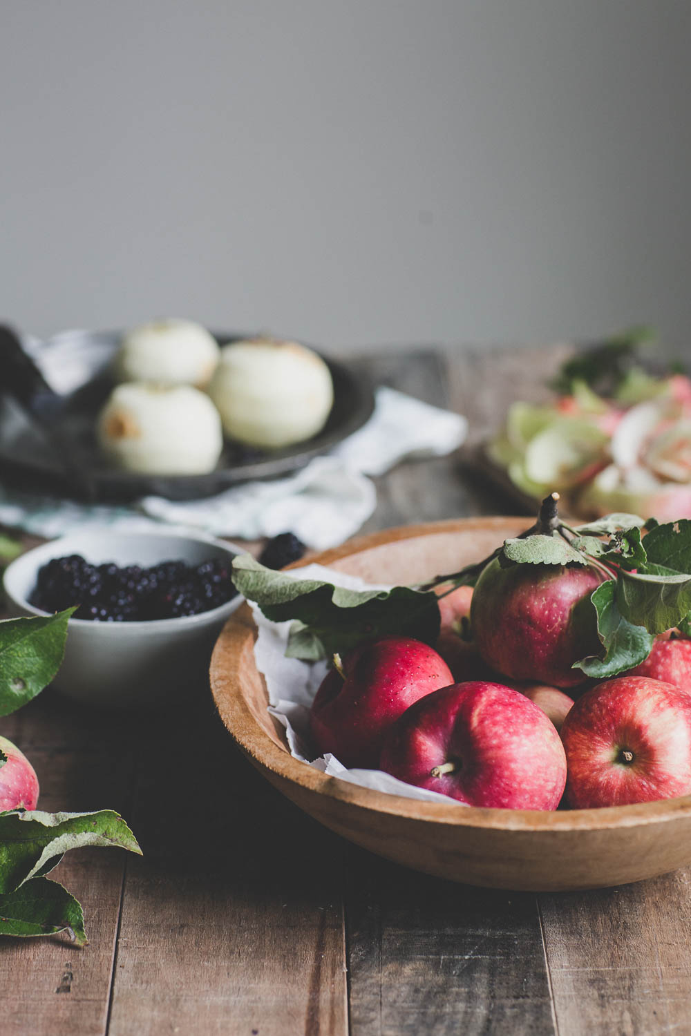 Bragg_Kate_Apple_Blackberry_Skillet_Cake-3297.jpg