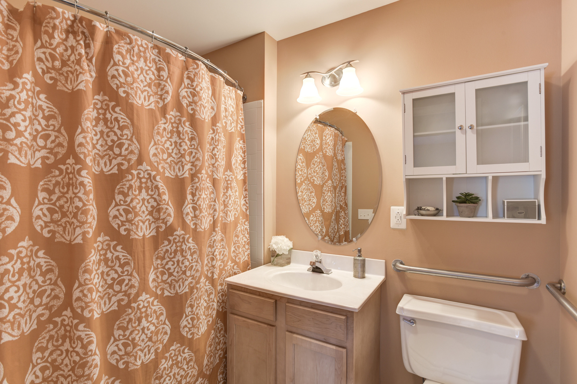 Fox Run Apartments in Edgewood, MD 21040: Updated Bathrooms