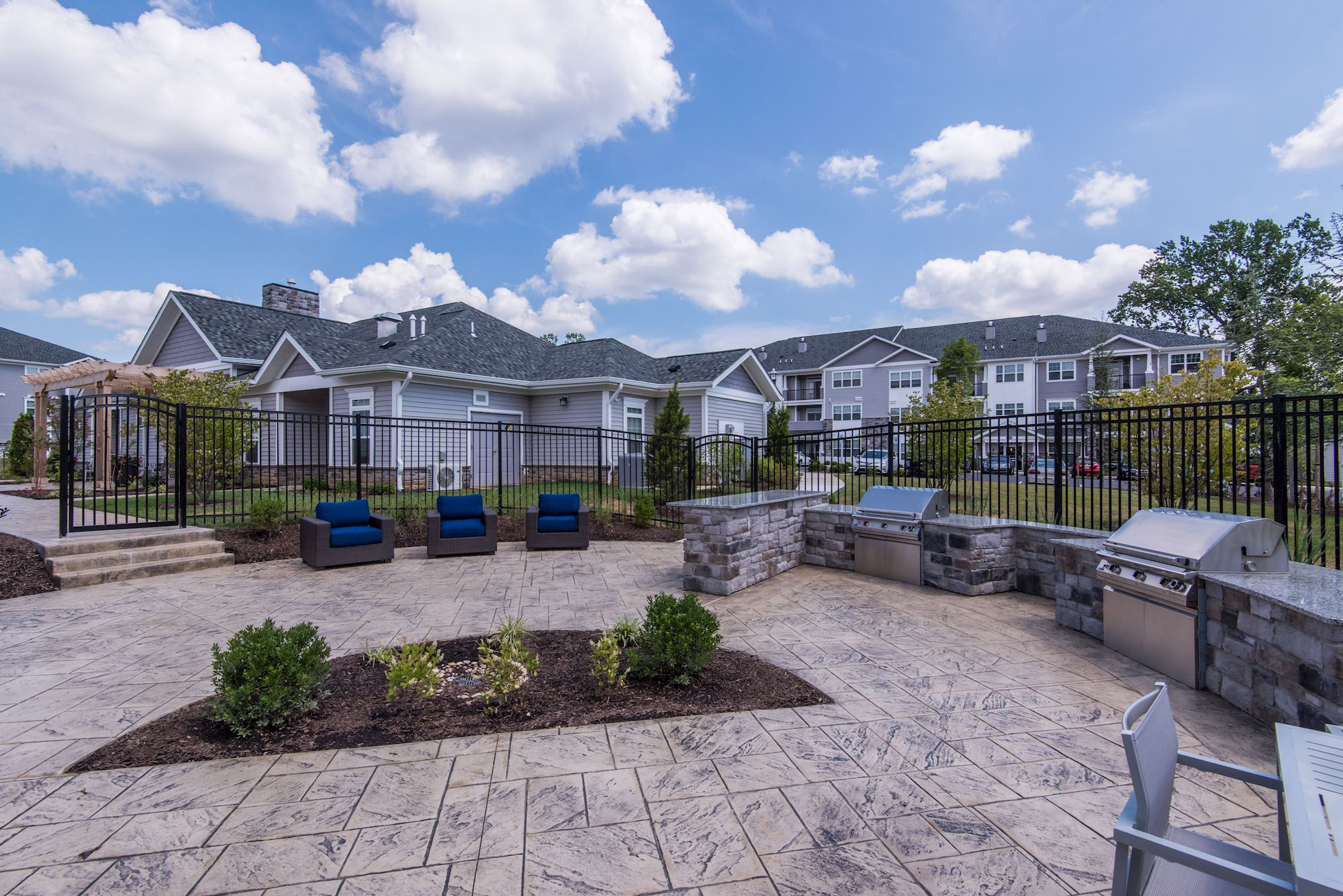 Avanti Luxury Apartments in Bel Air, MD - Outdoor Living Area