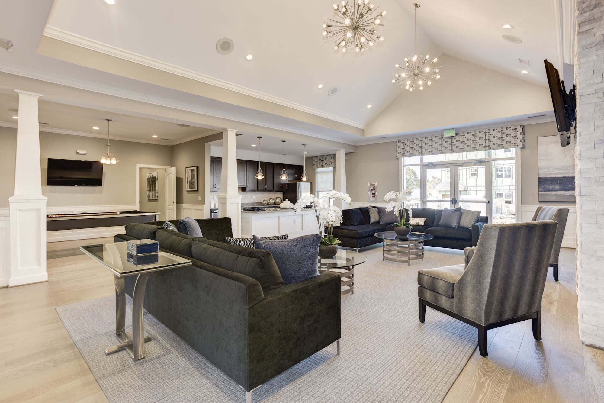 Avanti Luxury Apartments in Bel Air, MD - Clubhouse Gathering Room