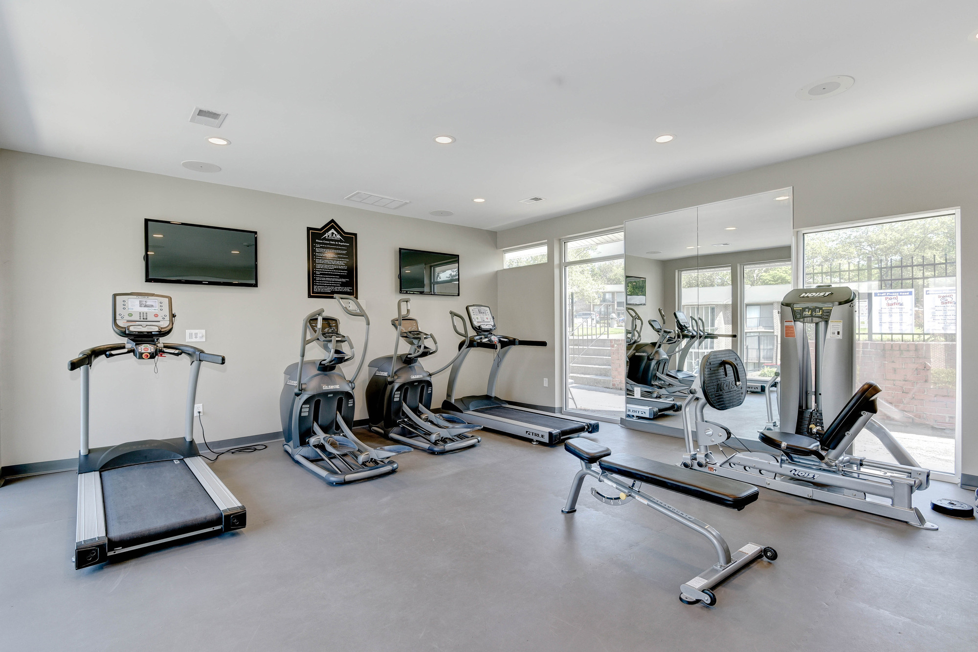 Hampton Manor Apartments & Townhomes in Cockeysville, MD - Fitness Center