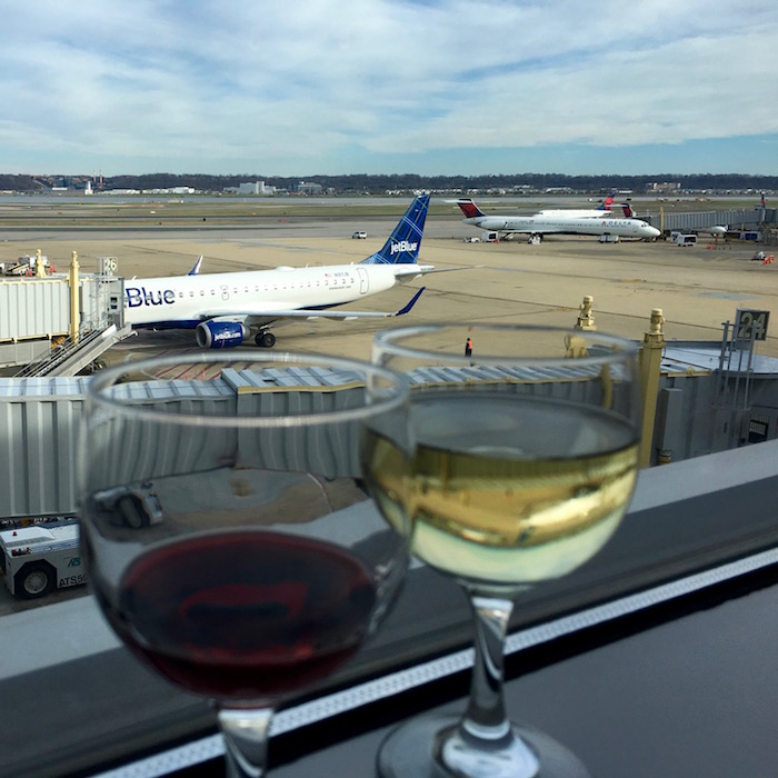 Odds are in your favor that the one on the left is going to NYC or Boston, and the one on your right is going to Atlanta or Detroit. And yes, we're talking about the planes.