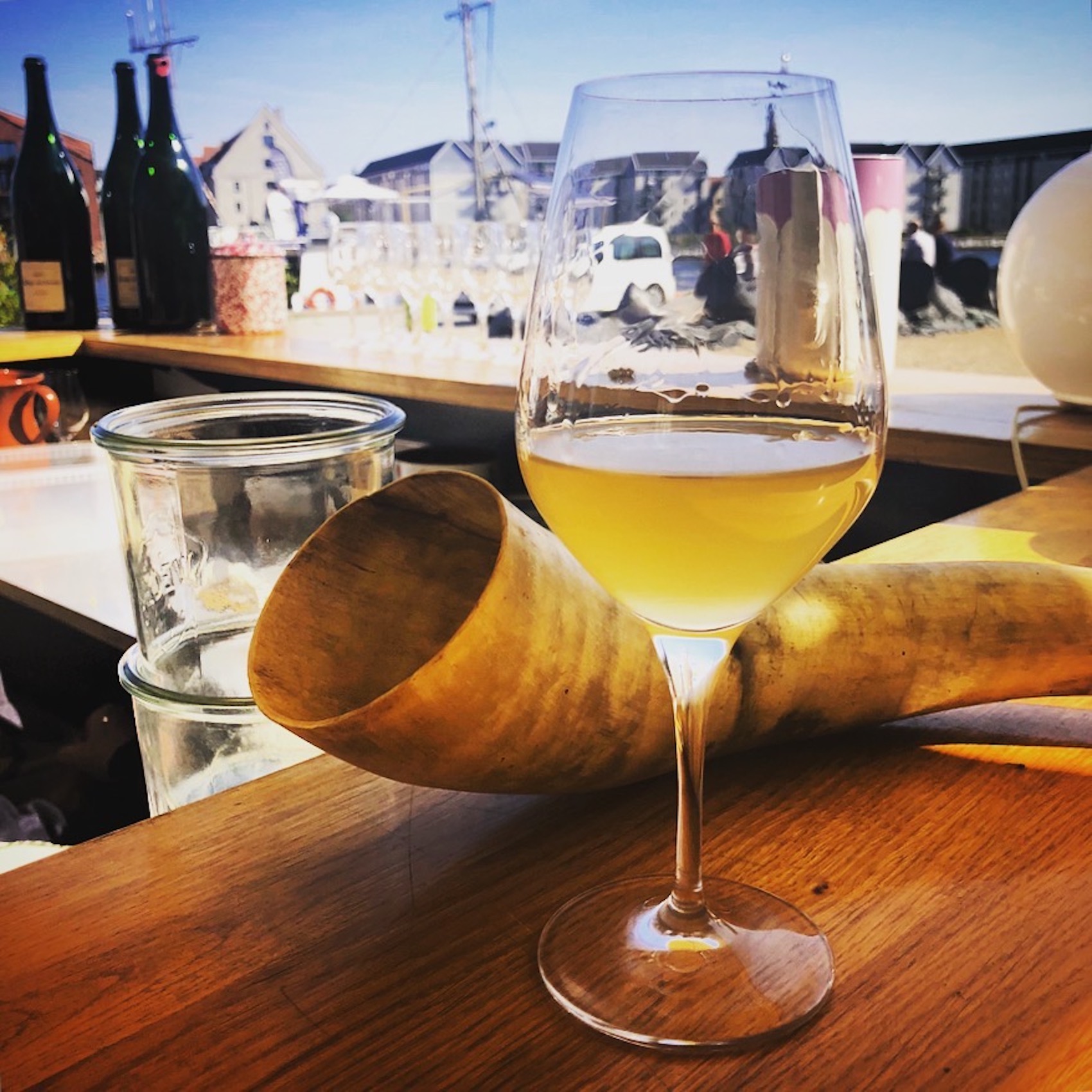 Den Vandrette wine bar in Copenhagen served me a glass of natural wine from Georgia (the country).