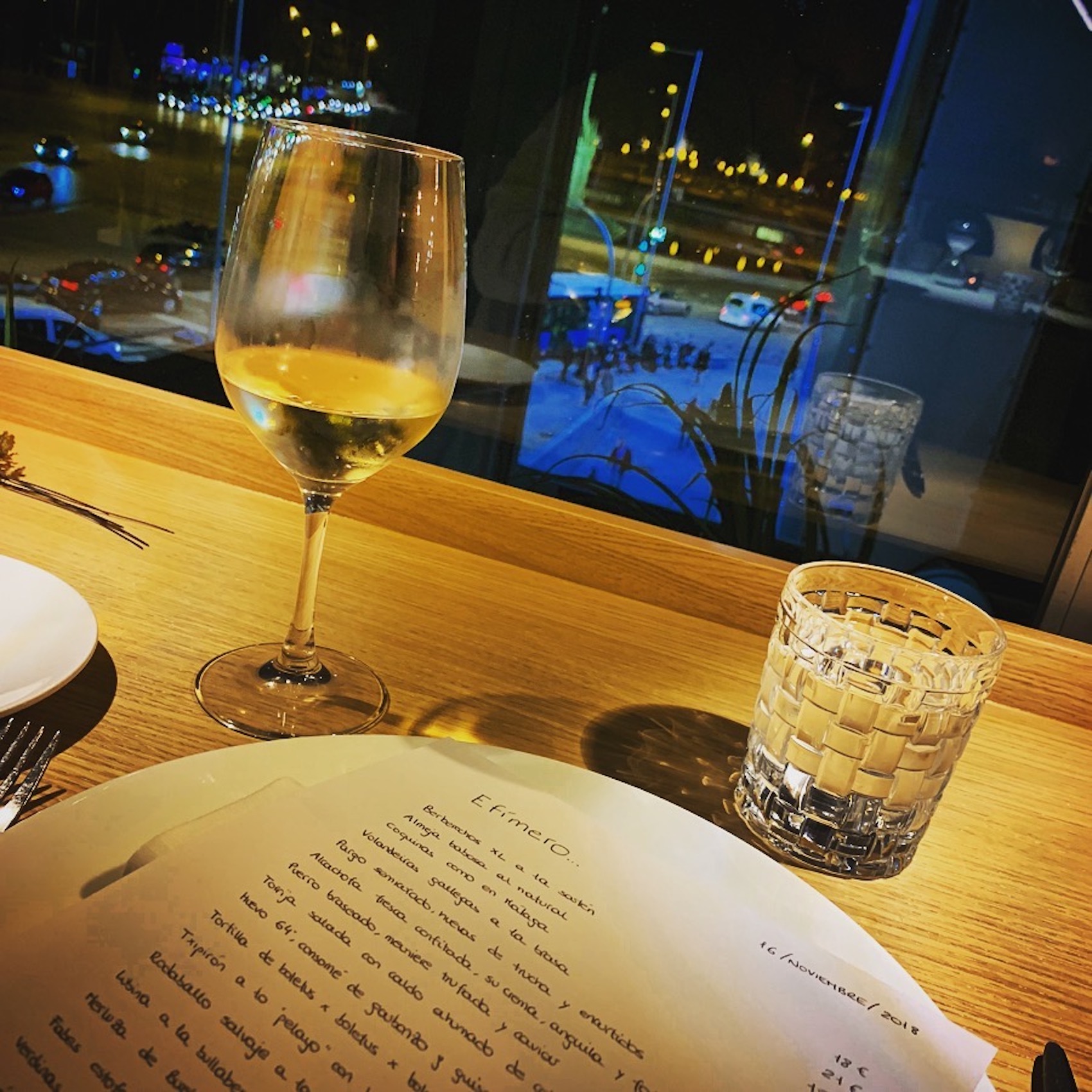 Madrid’s Efímero is offering one of the most incredible wine experiences we know.