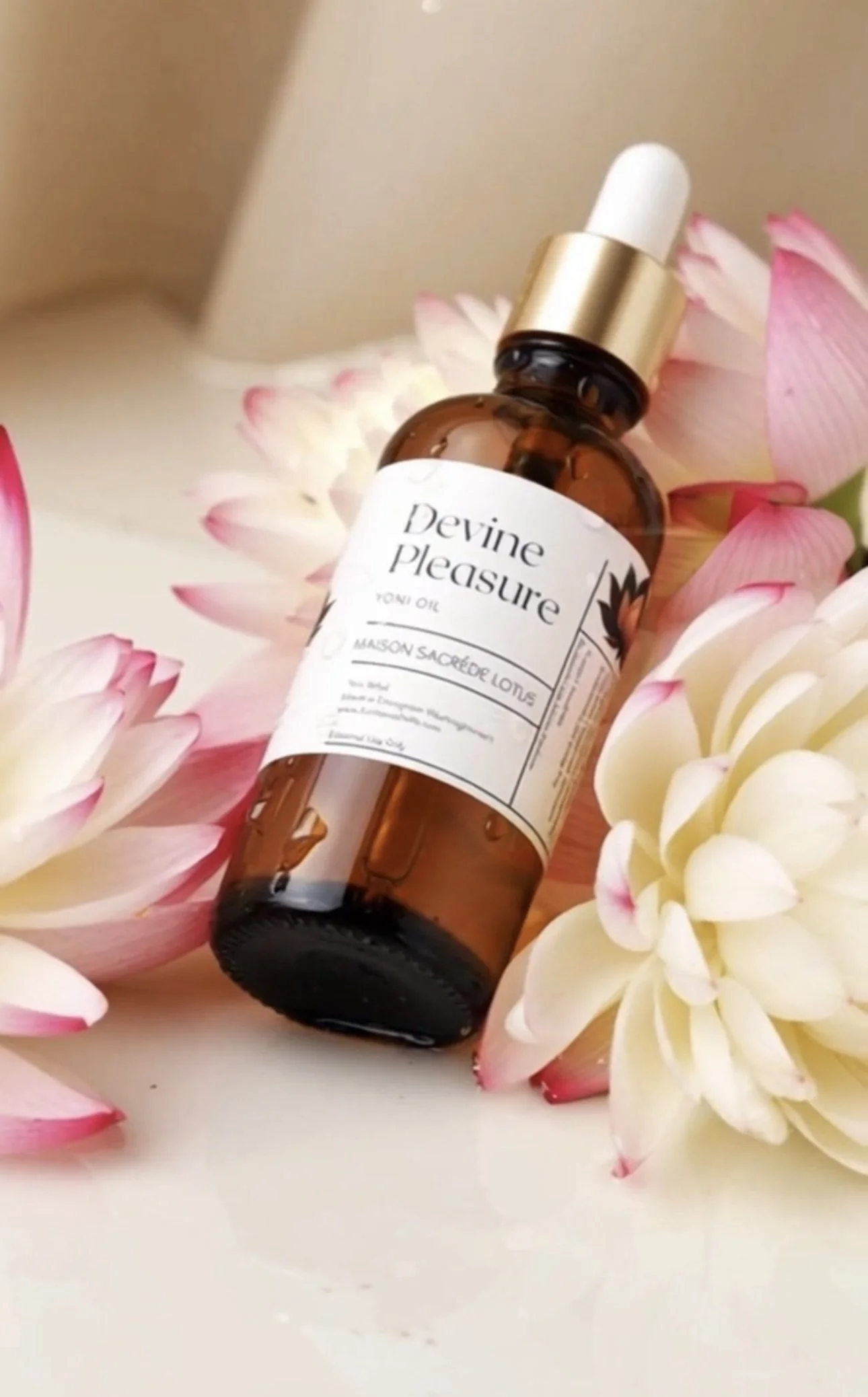 Devine Pleasure Yoni Oil