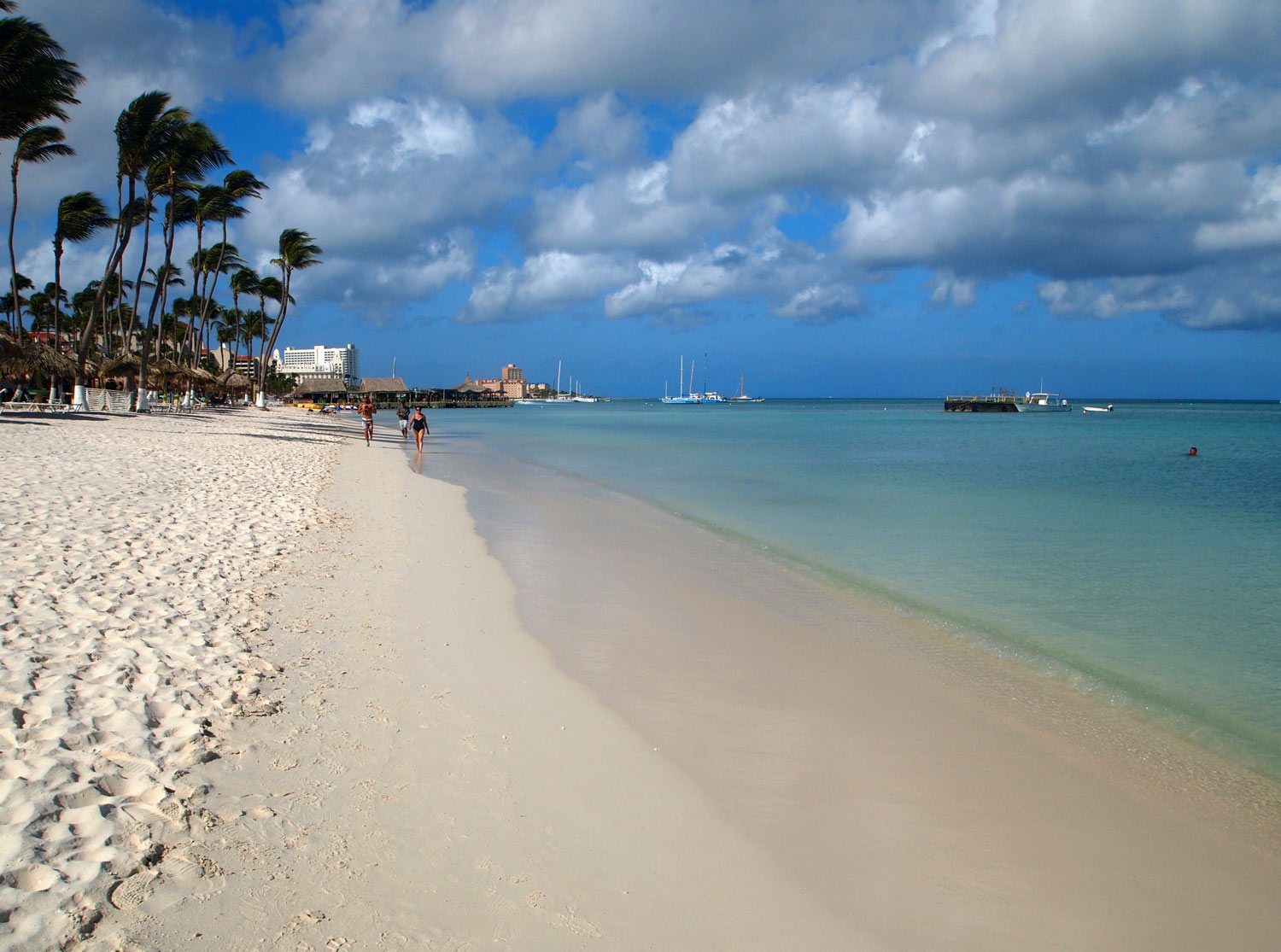Aruba-Beach-Morning-Walk.jpg