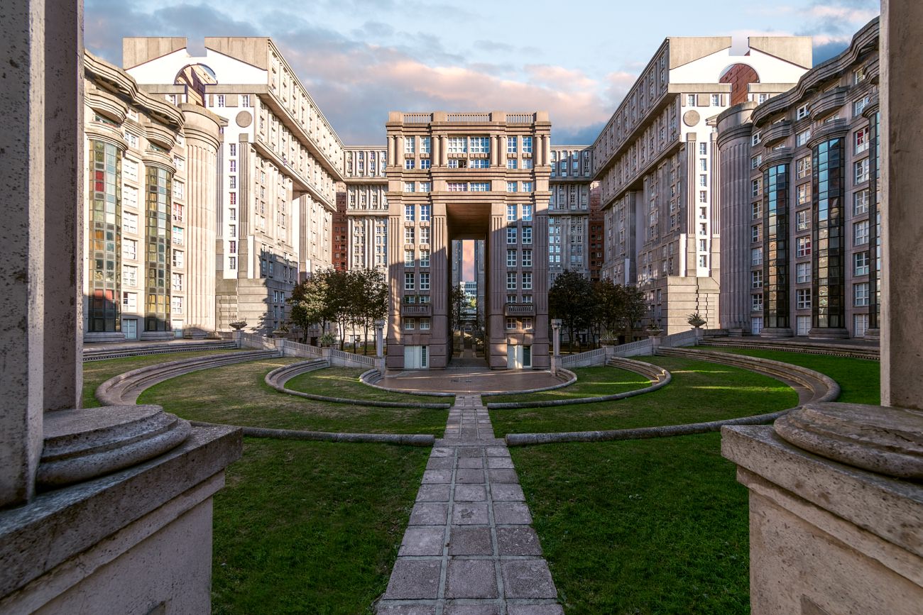 Les-Espaces-d'Abraxas.jpg
