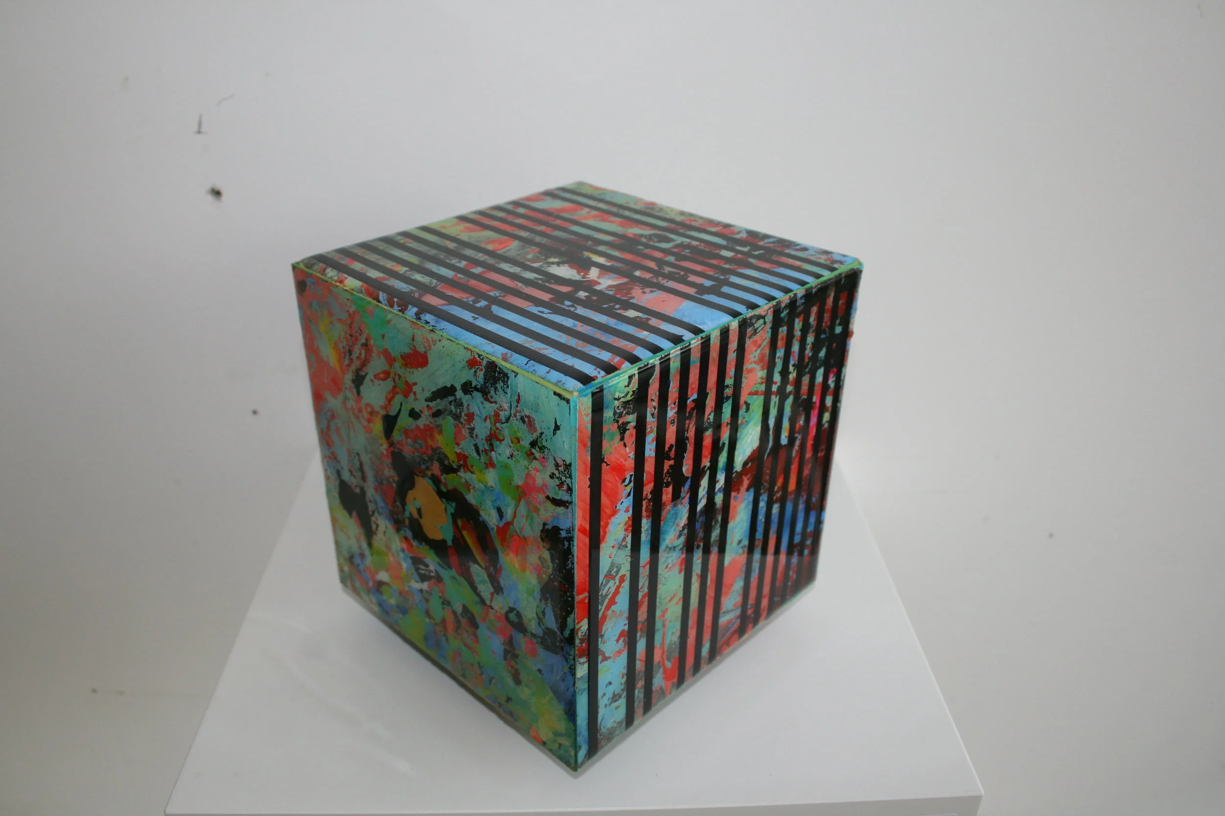stripes_15x15x15cm_Raschi_Kueng_2018_2.jpg