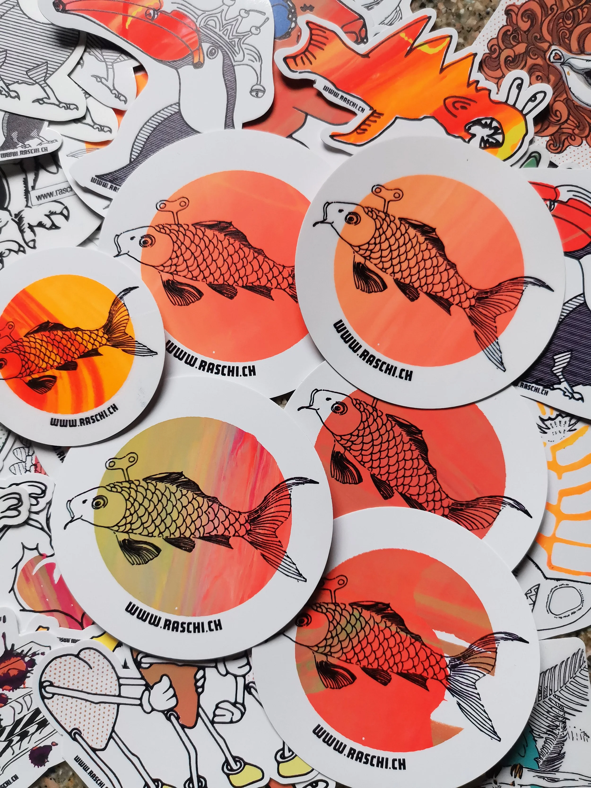 Stickers_Kleber_toykoy_siebdruck_Raschi_Kueng_2025.jpg