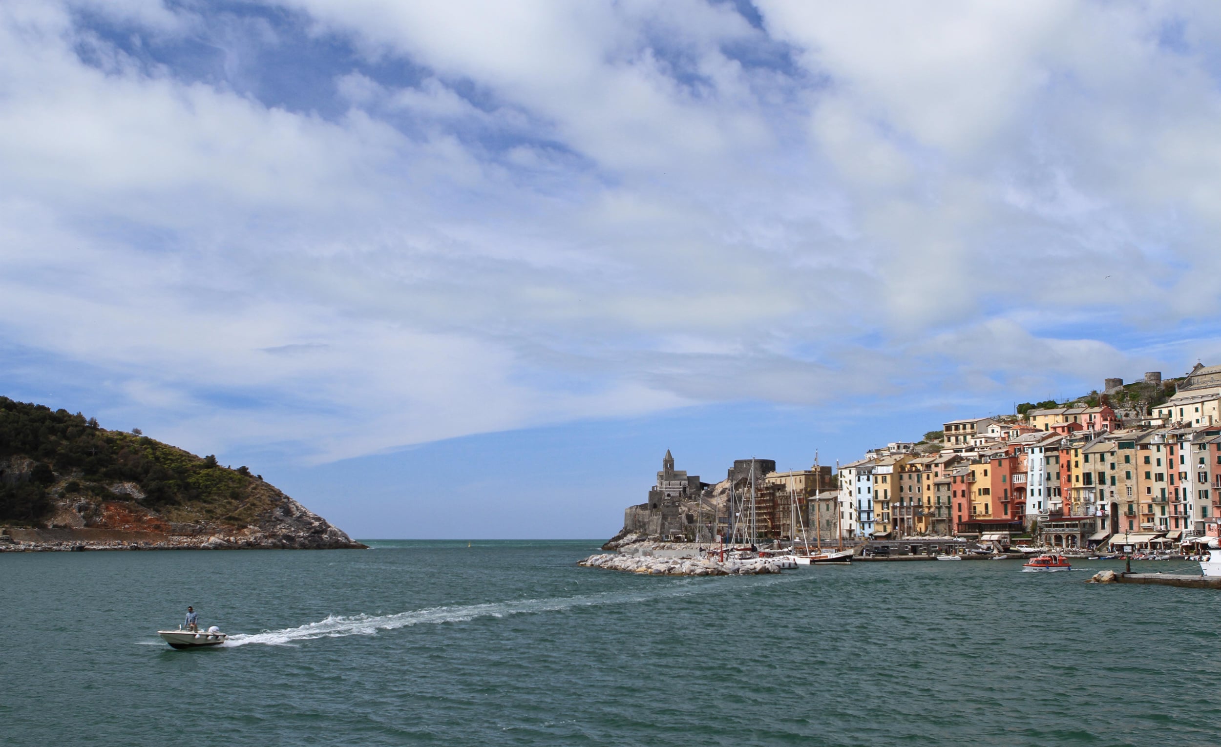 Portovenere with boat copy.jpg