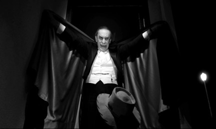 Martin Landau won the Best Supporting Actor Oscar for his brilliant turn as horror legend Bela Lugosi in Ed Wood (1994, Burton).