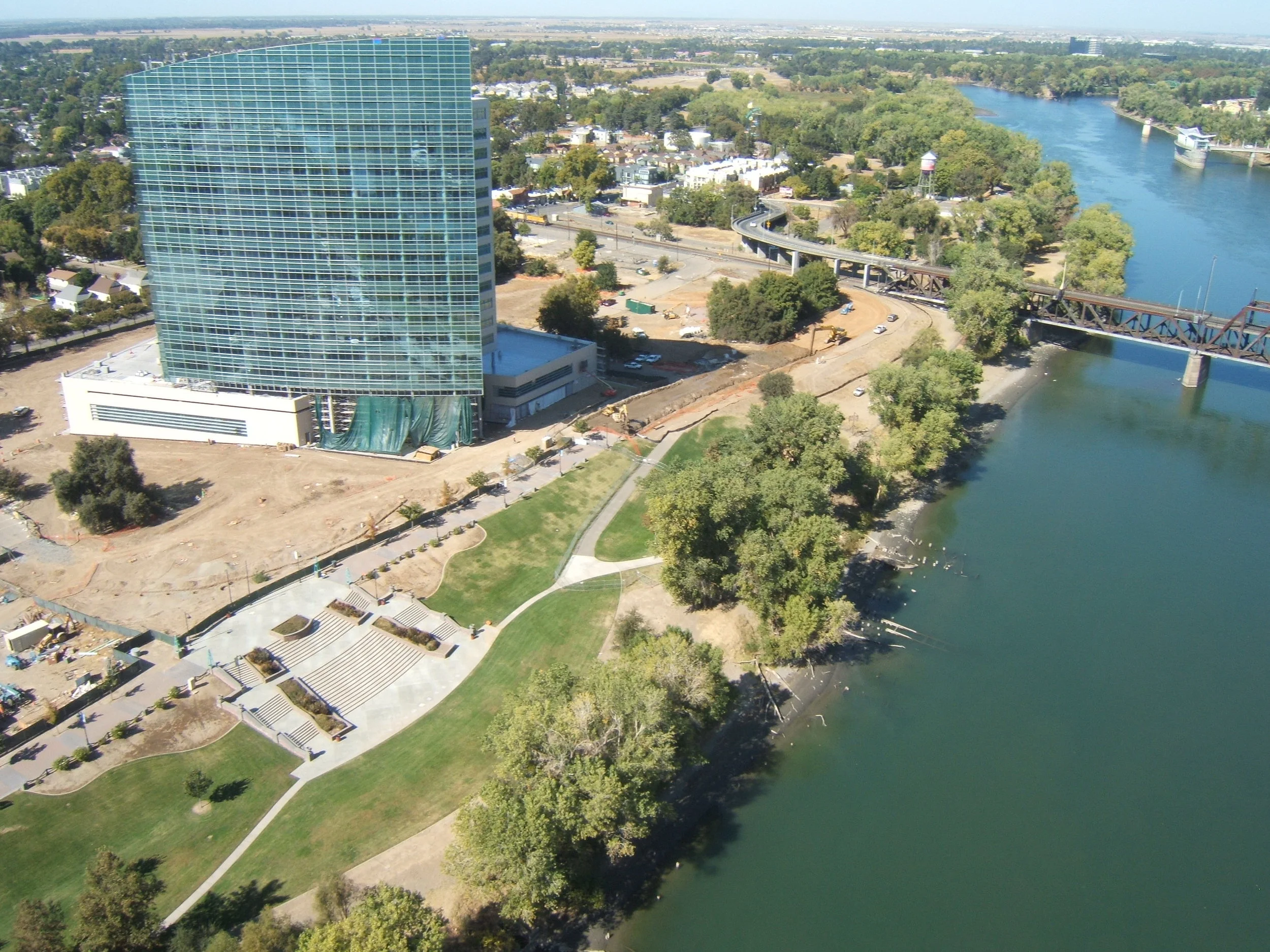 WEST SACRAMENTO LEVEE IMPROVEMENT PROGRAM
