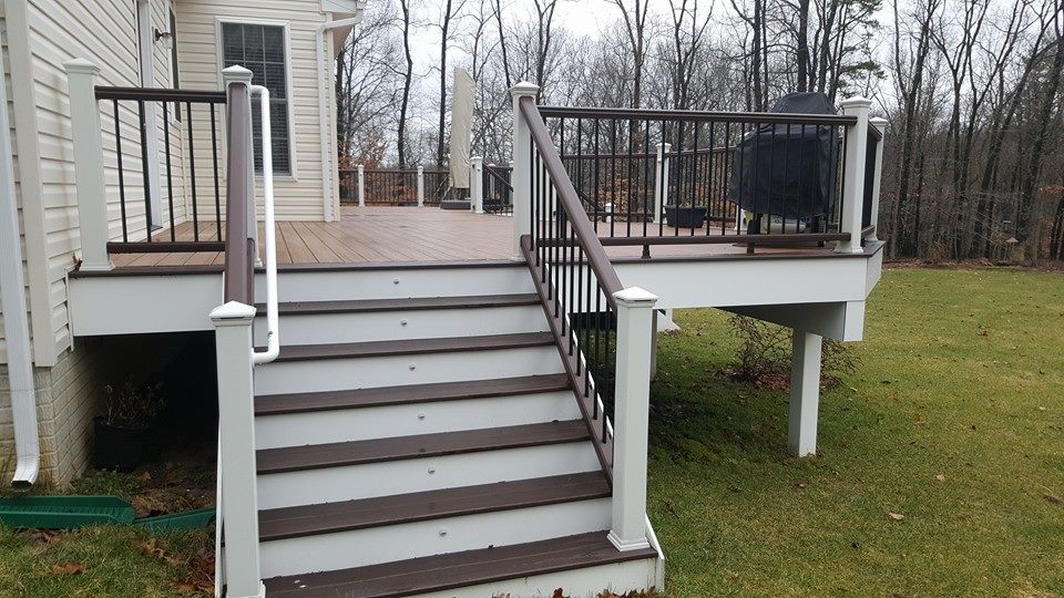 Side staircase with LED lights with Trex Decking and Timbertech Railings