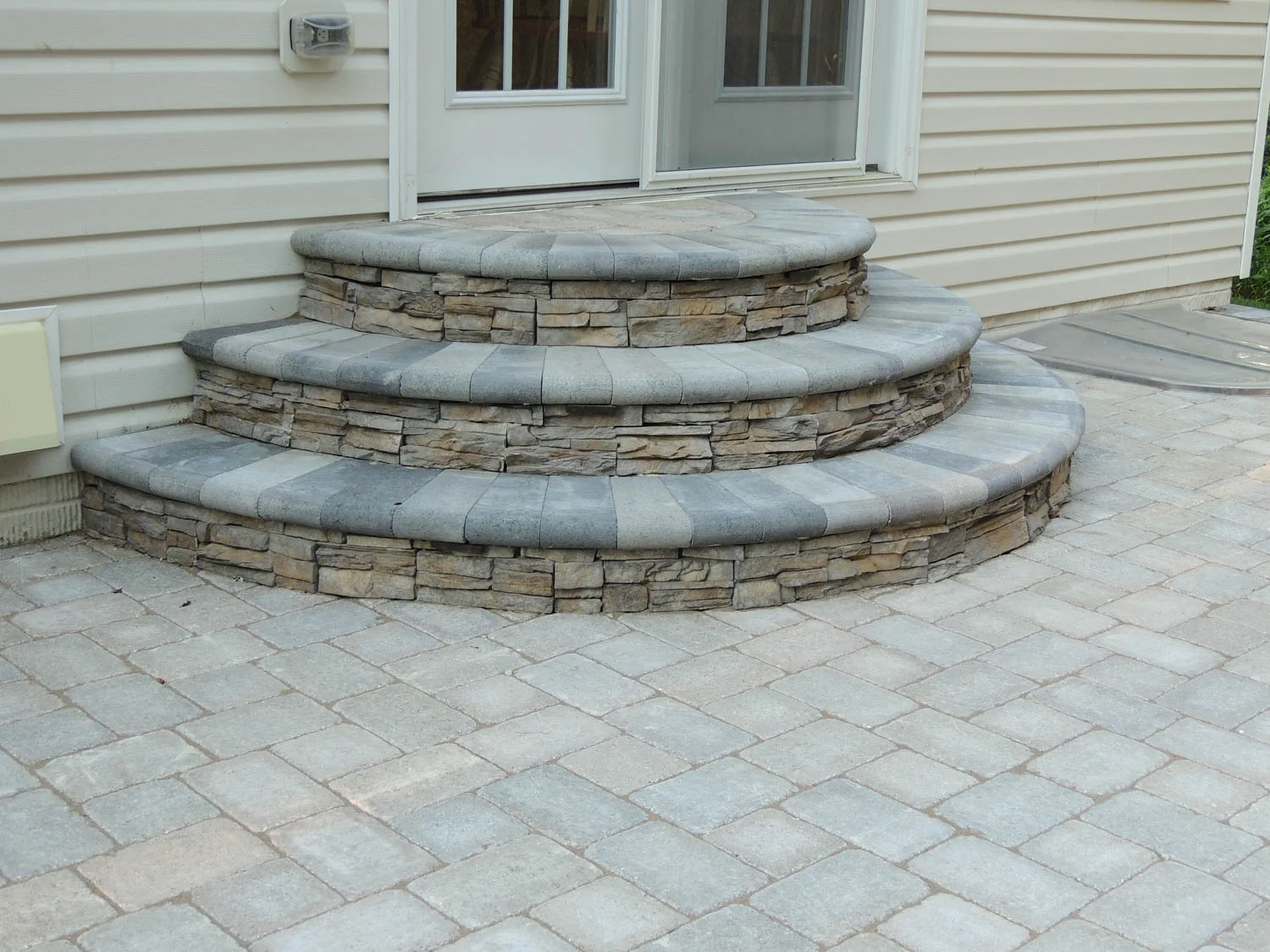 Paver Step Designs | 🦀 Maryland Decking | Decks, Patios, and Fencing