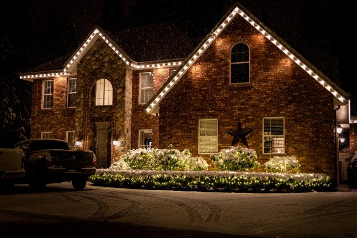 Christmas Light Installation Company Pasadena Md