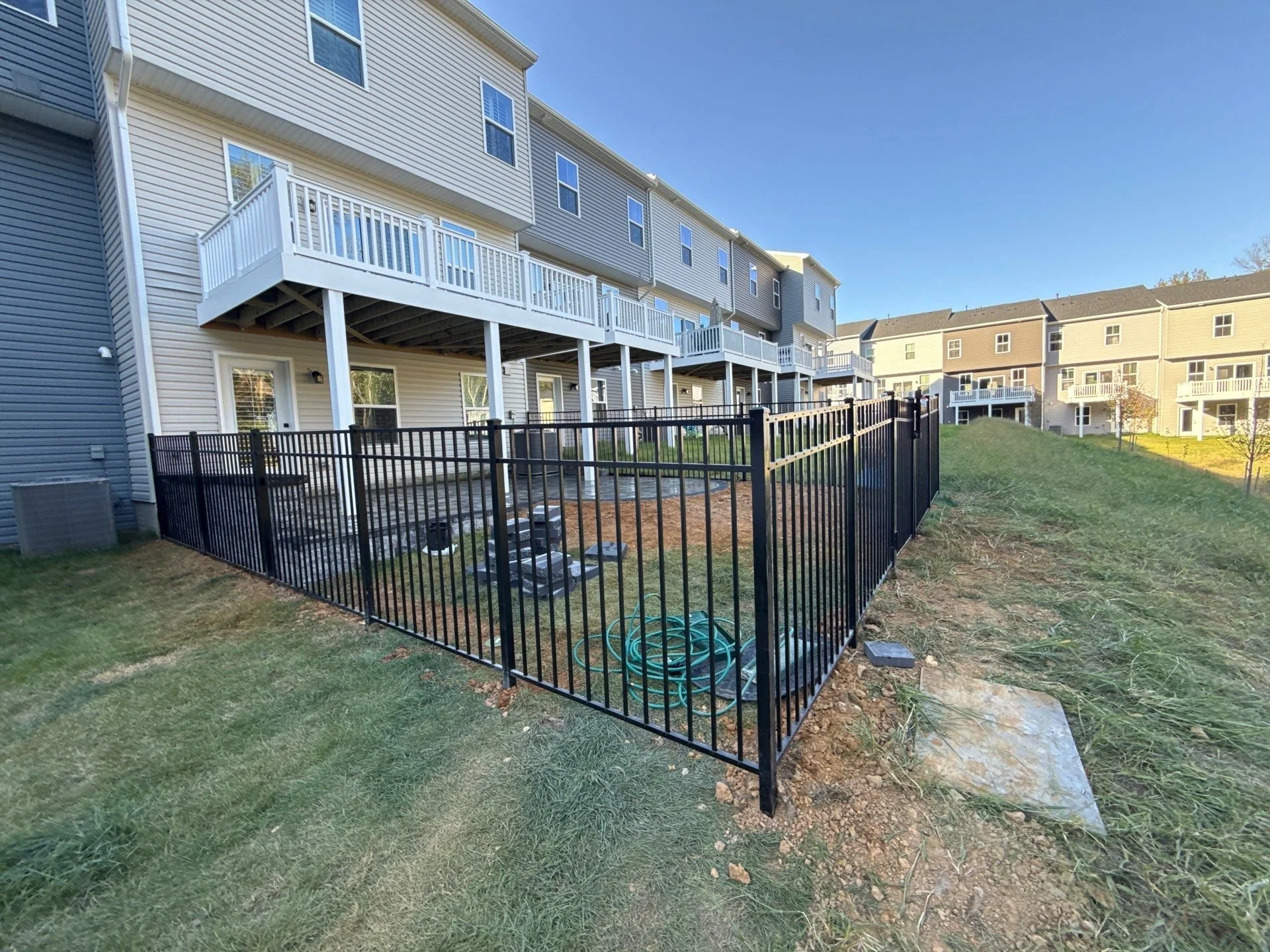 alum fence (3).jpg