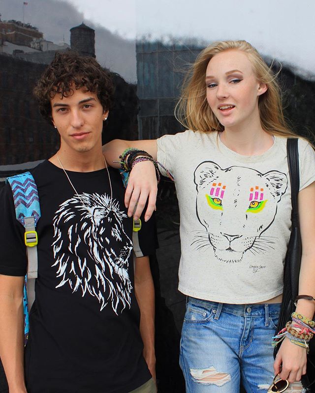 Our tees help save big cats. 🦁We create responsibly made fashions inspired by big cats and give back a portion of sales to help protect them. Shop link in bio for our Save a Lion tee in blank or white and our hand painted lioness crop top. 🐯💚You c