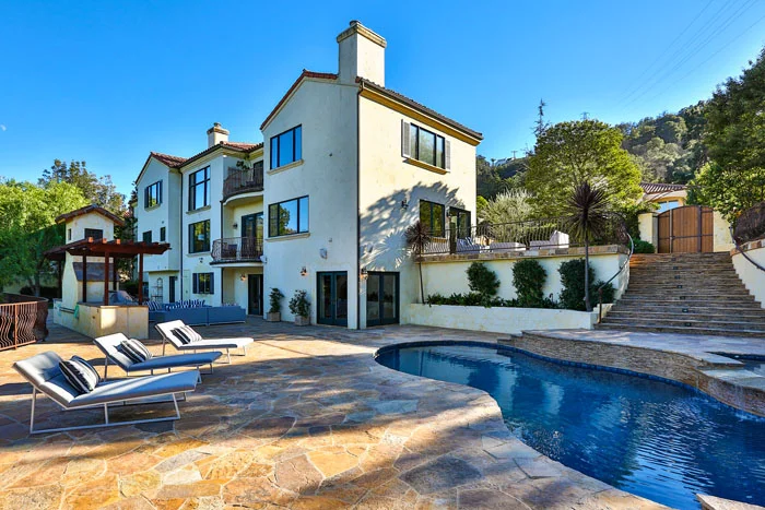 11231BriarcliffLane18.jpg