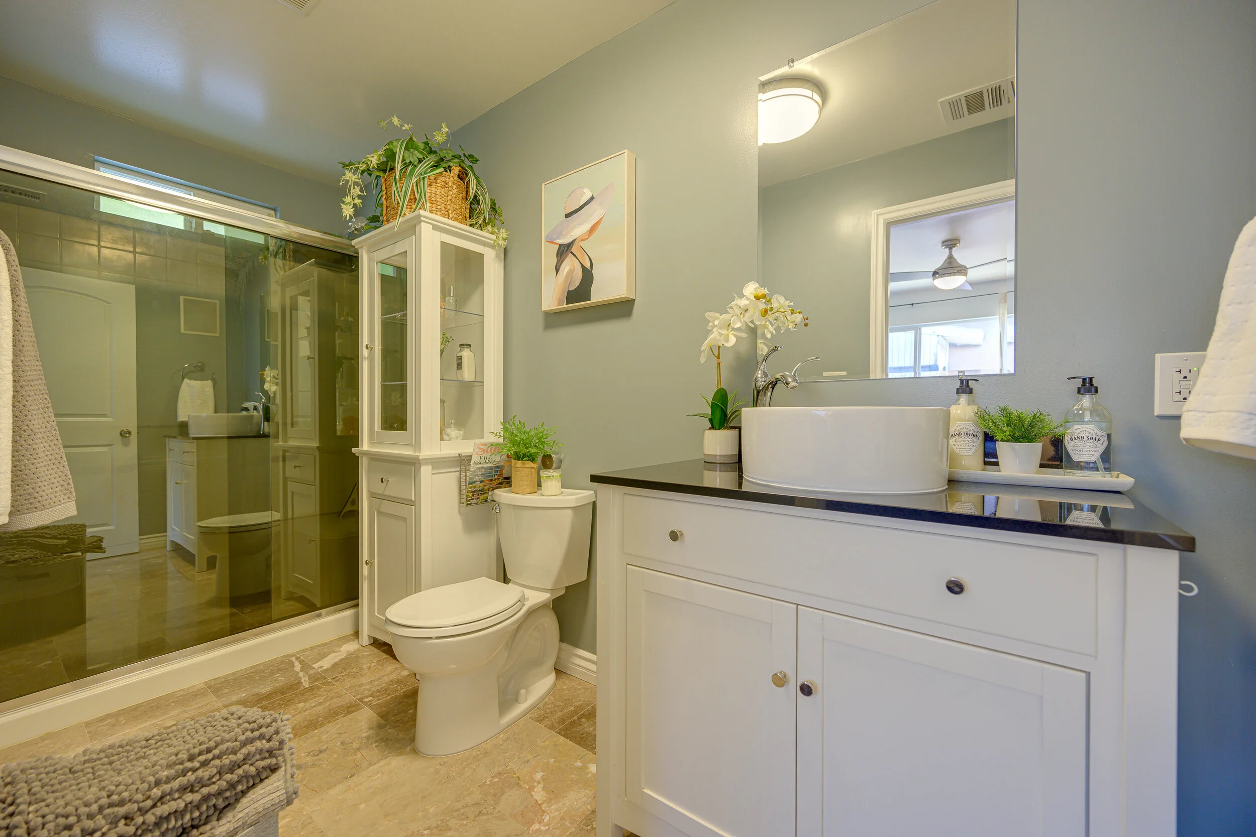 HIGHRES-RH7_1152-EF.jpg