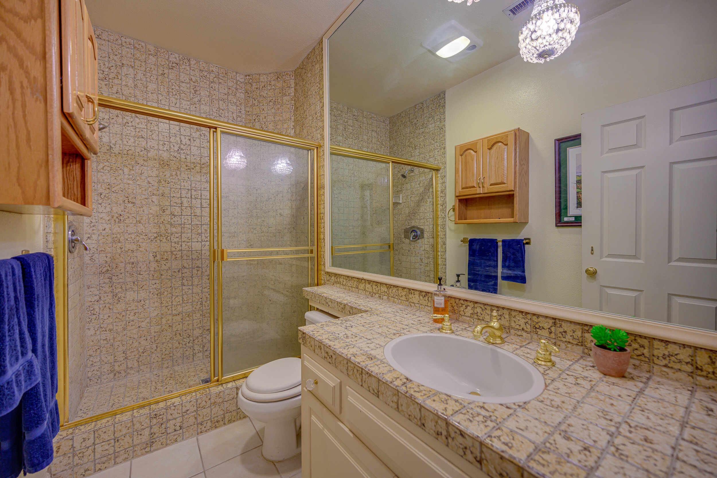 HIGHRES-RH7_3927-EF.jpg