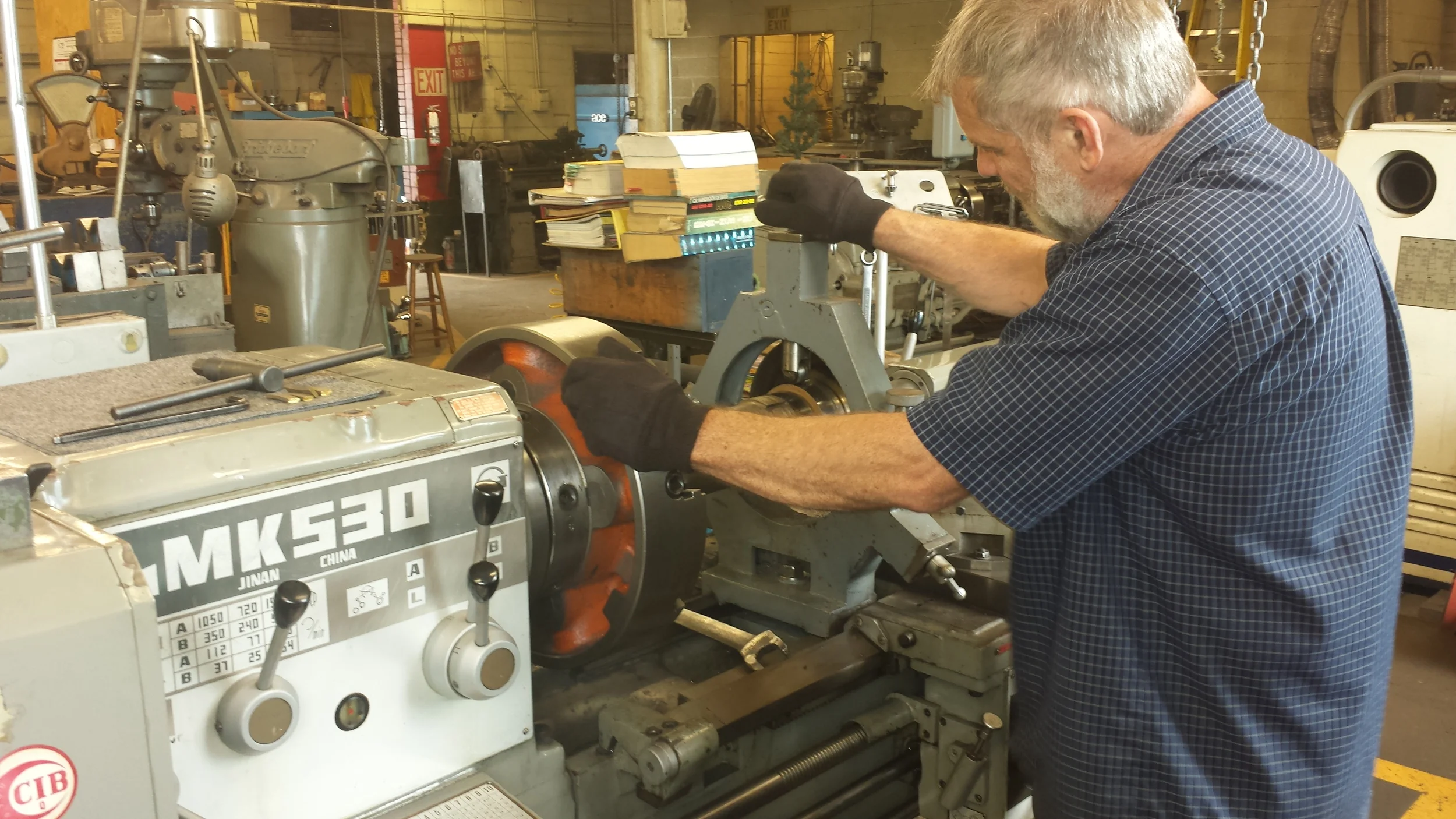 E.M. Service Motors & Drives