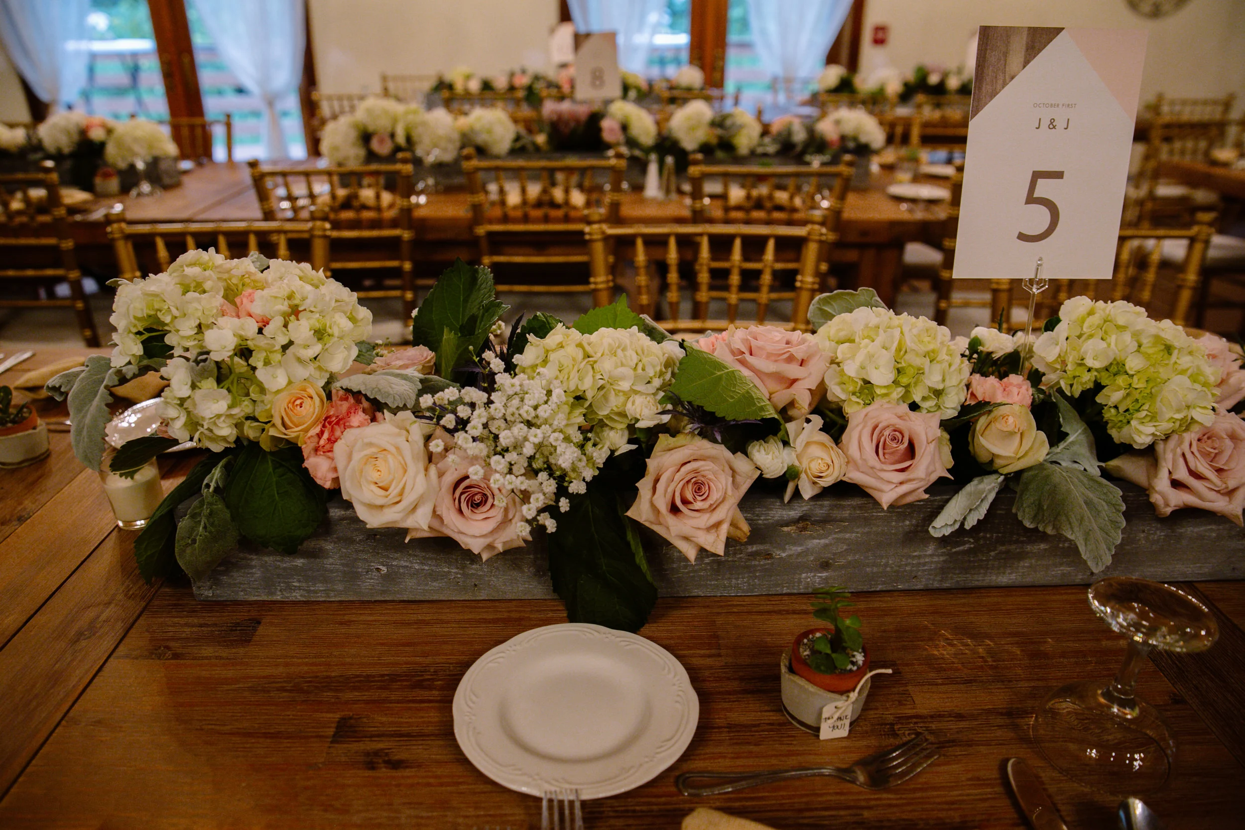 Kate Neal Photo-Bally Spring Inn-Bally Spring Inn Wedding-Barn Wedding-406.jpg
