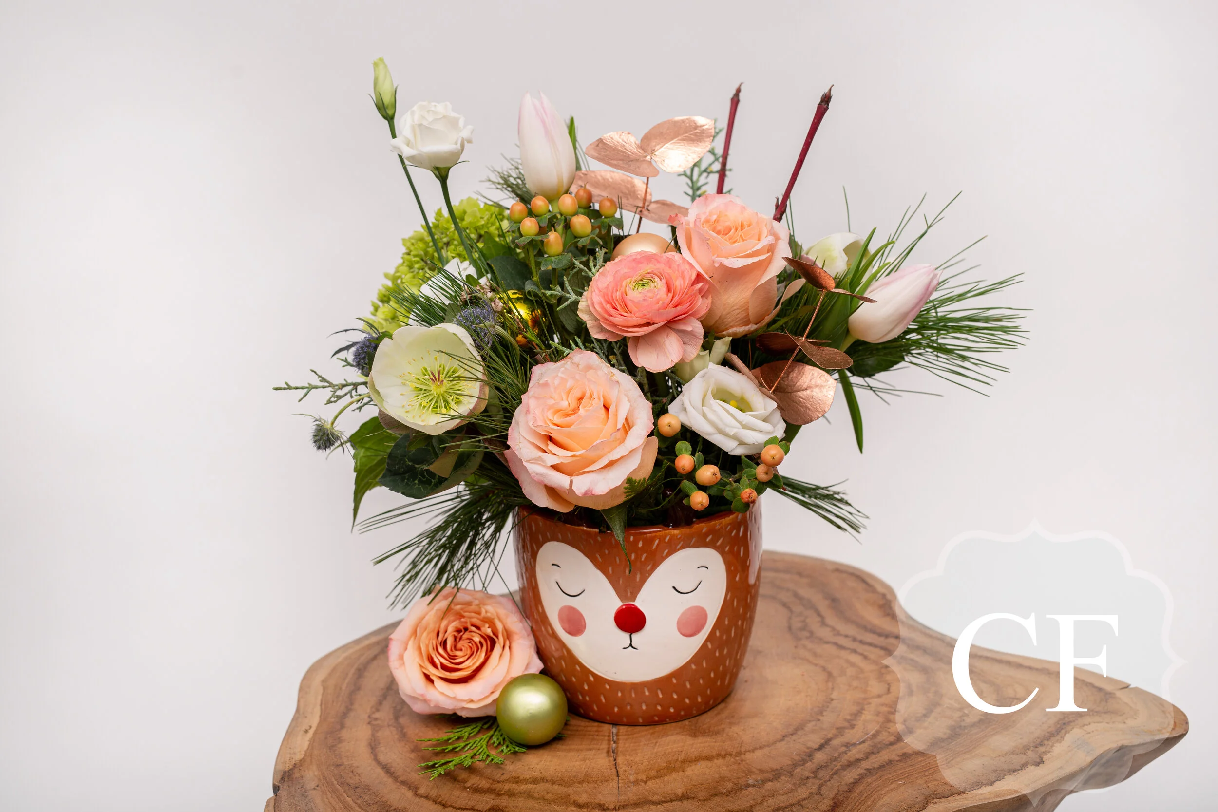 https://www.charmedflowers.net/christmas/rudolph?rq=rudolph