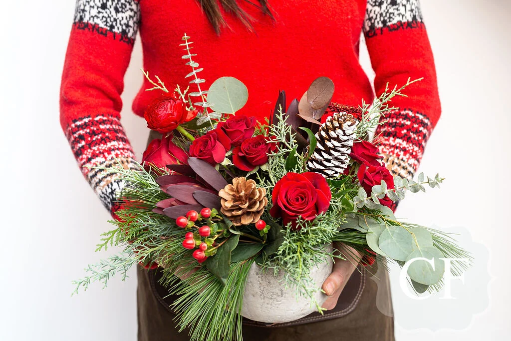 Rouge Holiday Arrangement