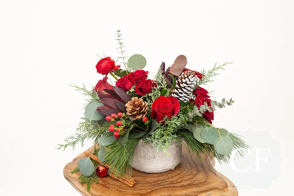 Rouge Holiday Arrangement 2
