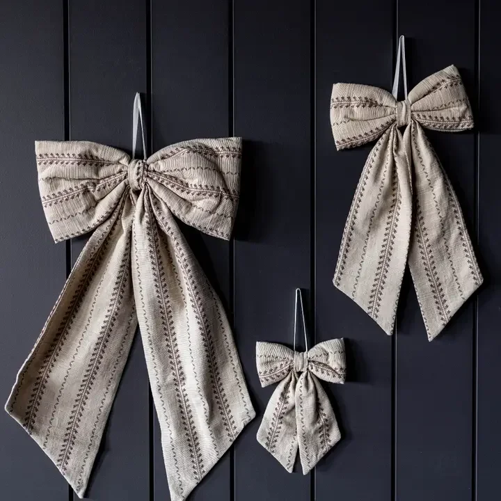 Beige/Cream Large Decrative Bows. Holiday/Christmas Decor